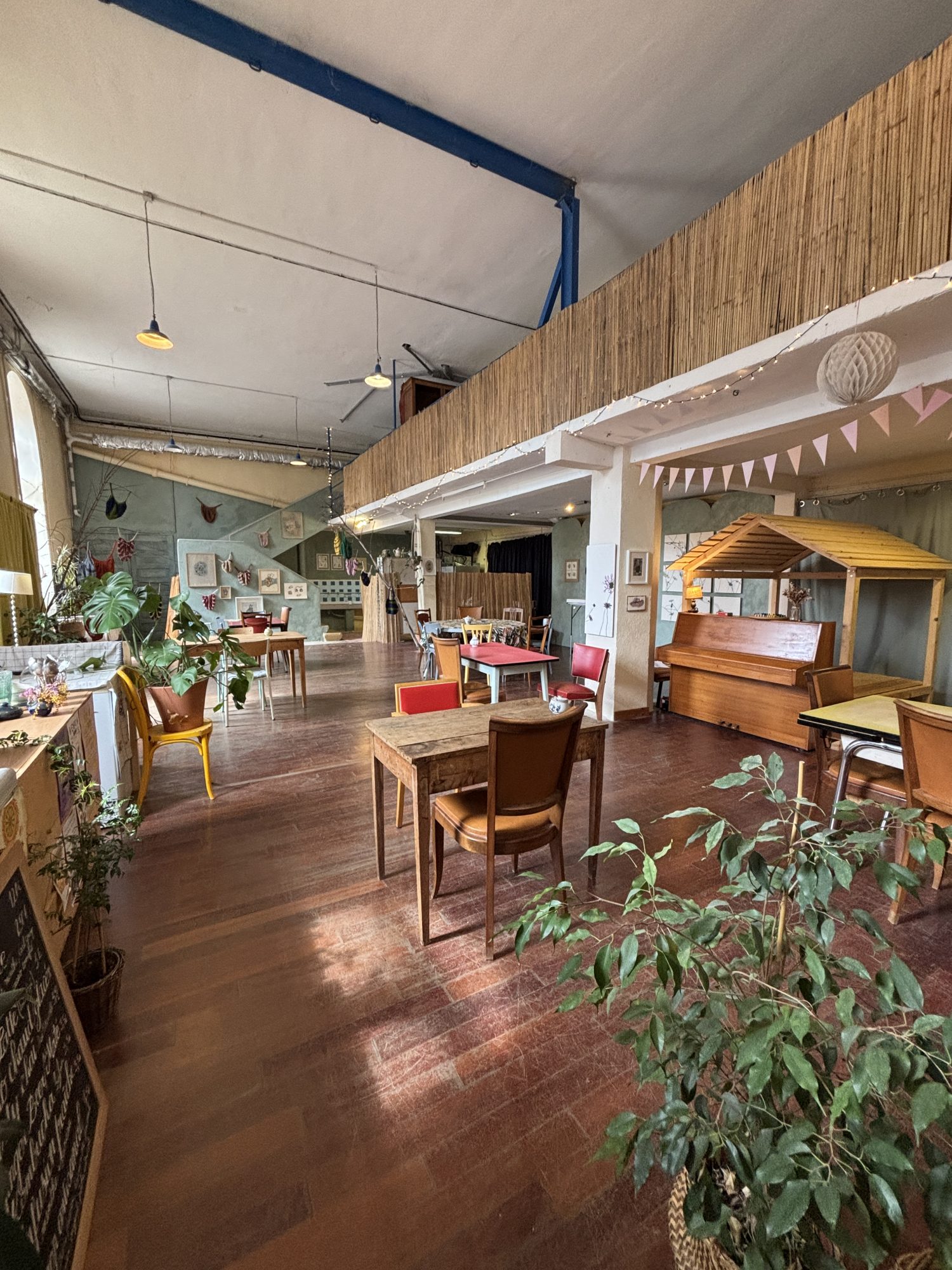 Appartement 6 pièces 447 m² · à Recoubeau-Jansac · 447 m² · 285 000 €