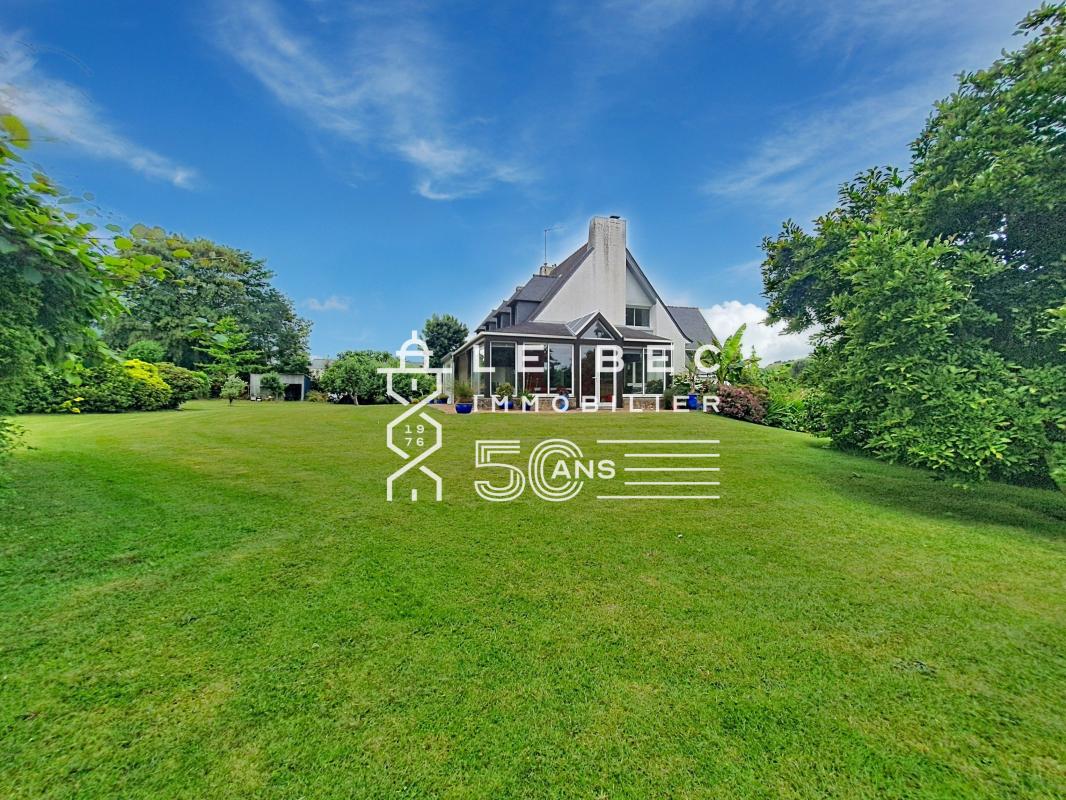 Maison 8 pièces 313 m² · à Plouay · 313 m² · 577 500 €