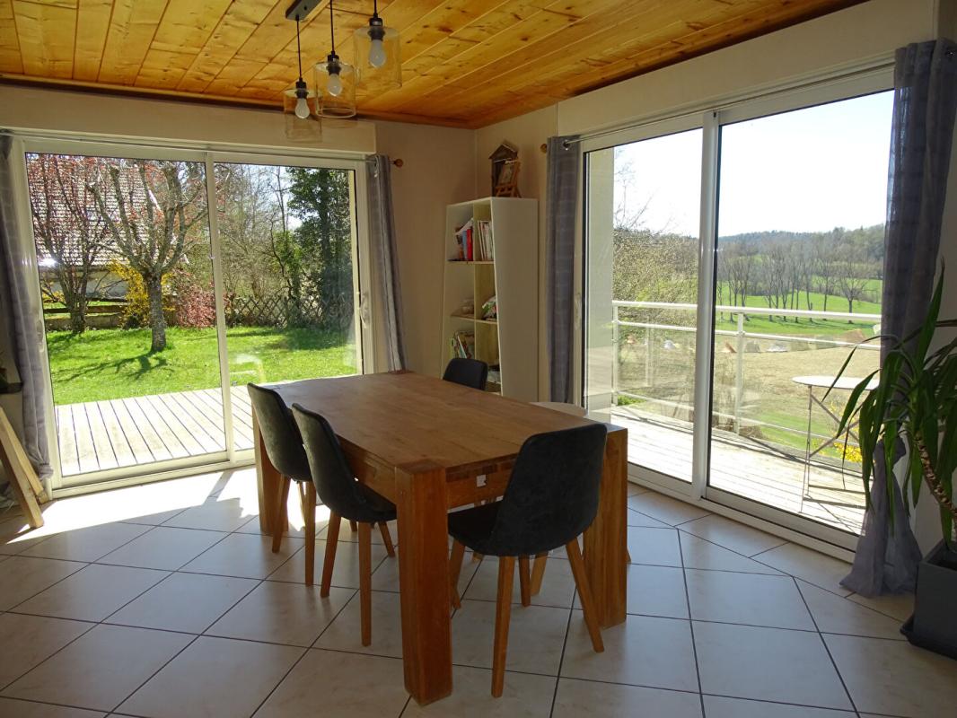 Maison 5 pièces 123 m² · à Etival · 123 m² · 248 000 €