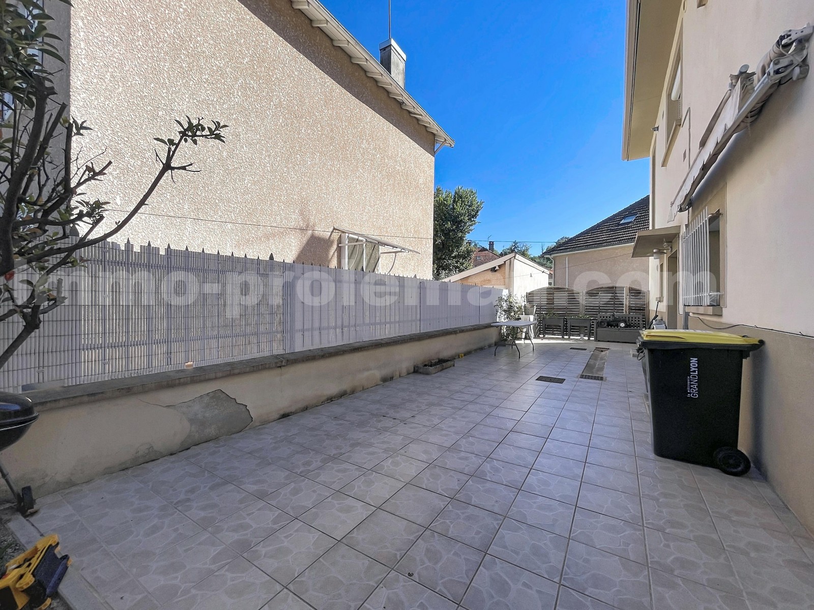 Achat Immeuble 209m² ST FONS 69190 - Vue 4