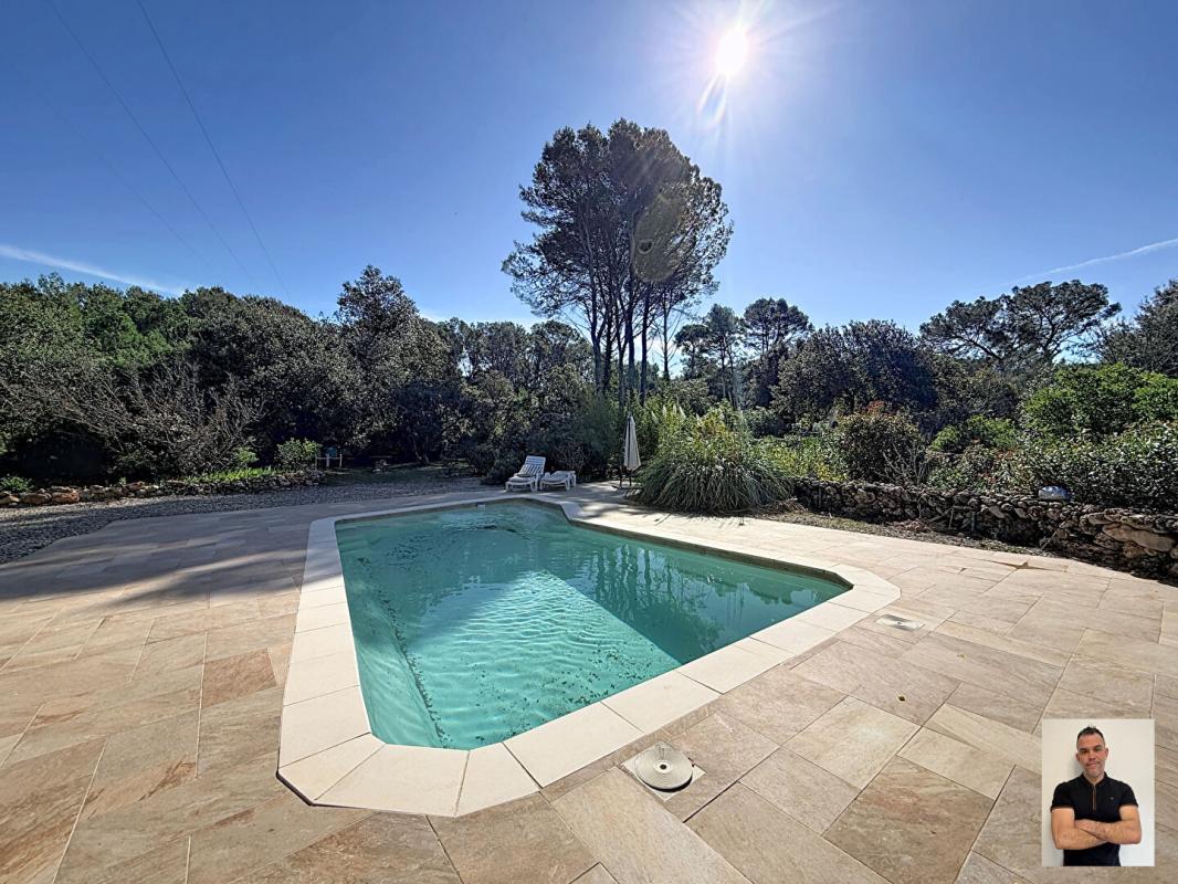Maison 5 pièces 205 m² · à Cotignac · 205 m² · 980 000 €