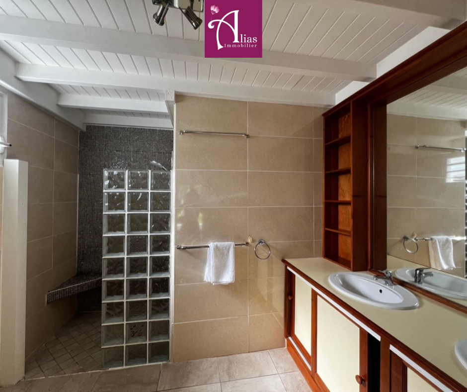 Maison – BAIE MAHAULT GUADELOUPE DROM - Plus