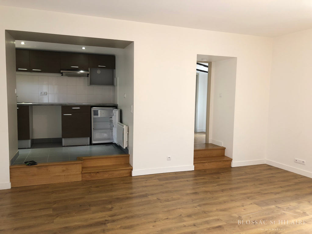 Appartement 2 pièces 49 m² · à Poitiers · 49 m² · 606 €/mois