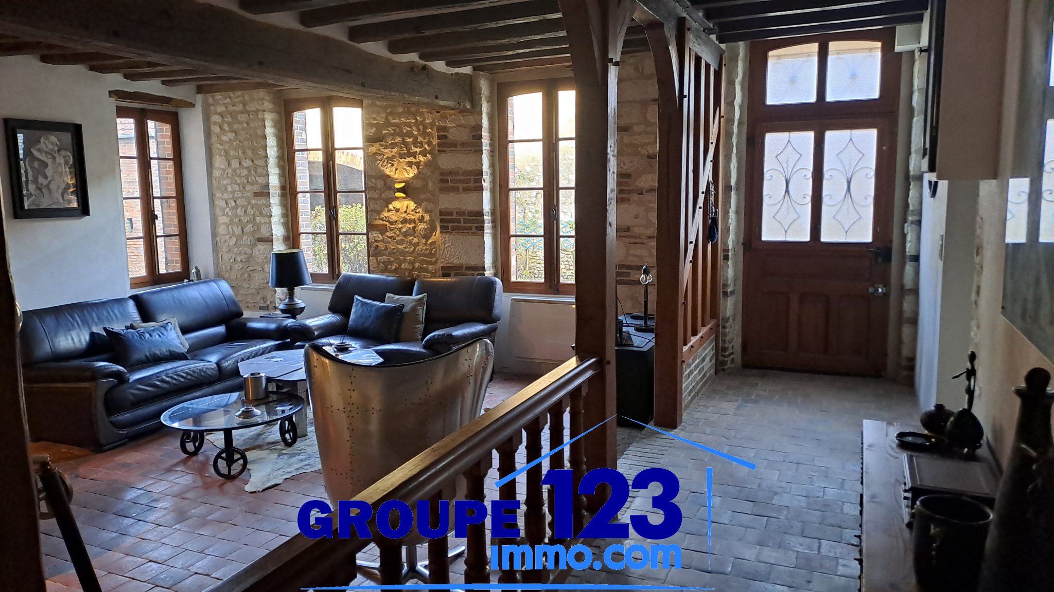 Maison 6 pièces 225 m² · à Villiers sur Tholon · 225 m² · 328 000 €