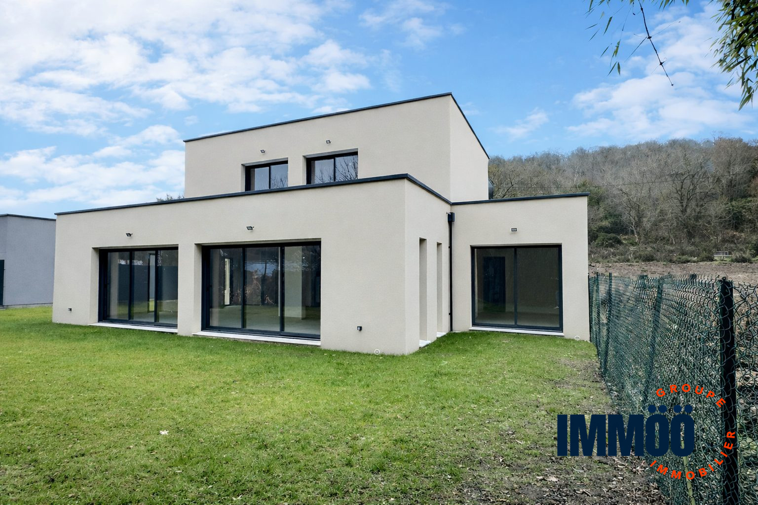 Maison 6 pièces 165 m² · à Le Houlme · 165 m² · 370 000 €