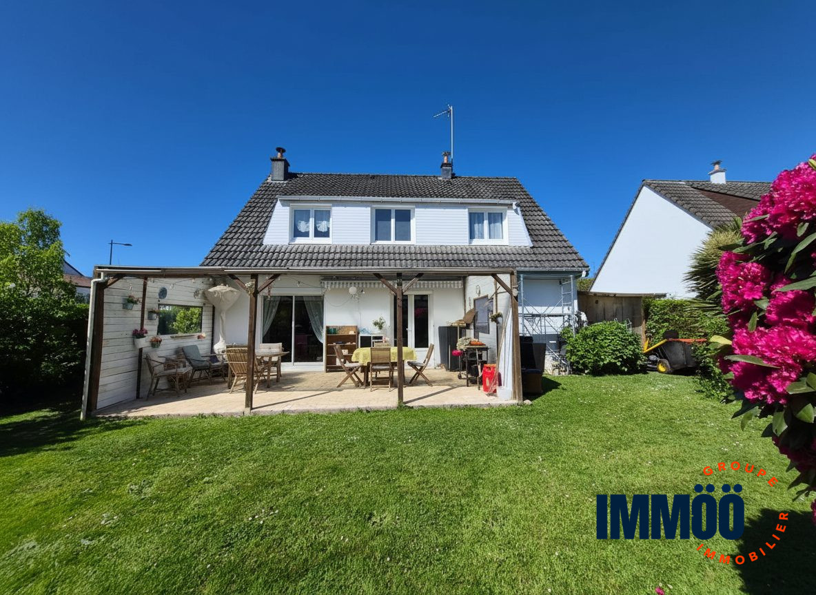 Maison 5 pièces 110 m² · à Bihorel · 110 m² · 359 000 €