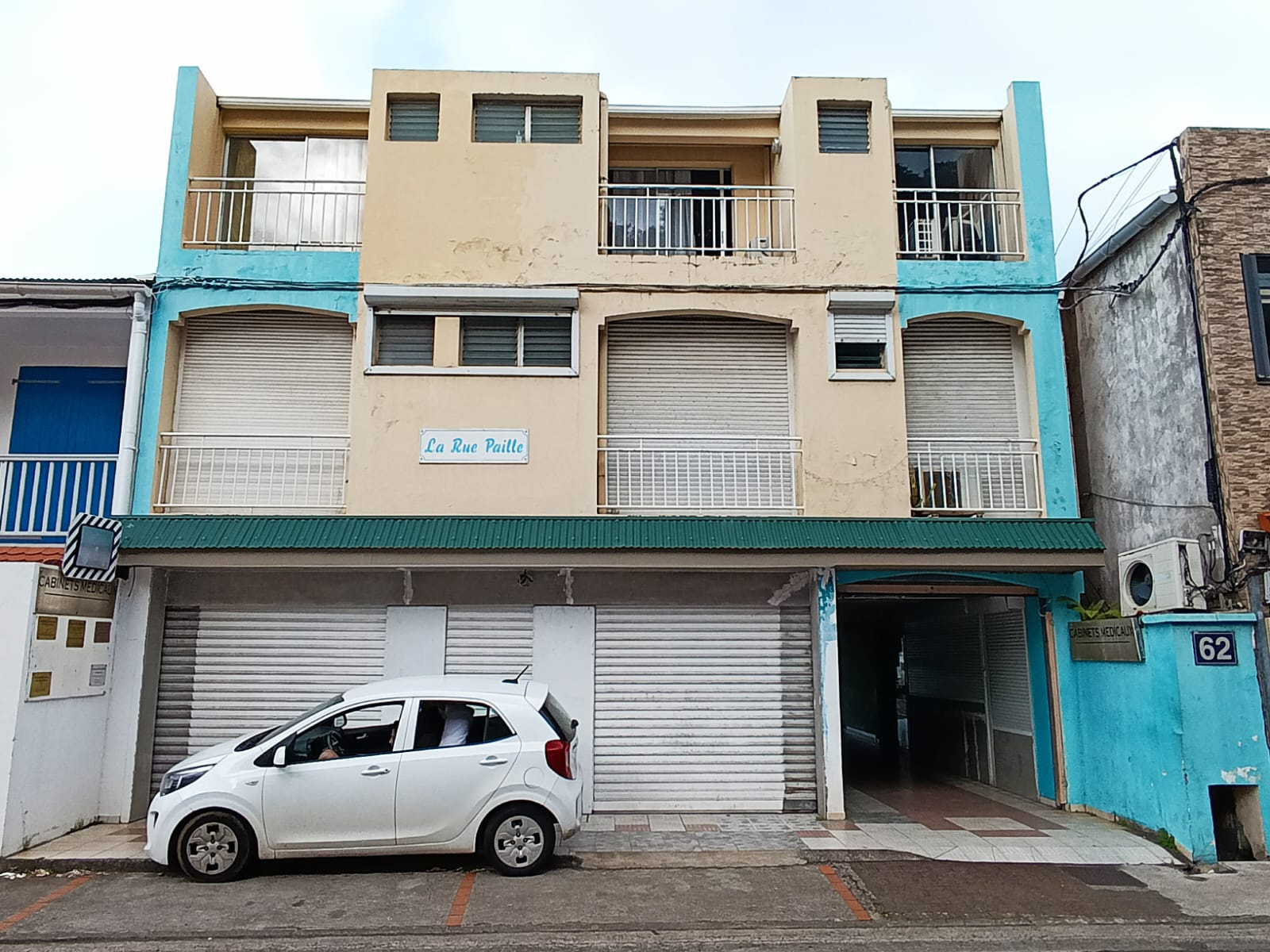 Local commercial 38 m² · à La Trinite · 38 m² · 92 500 €