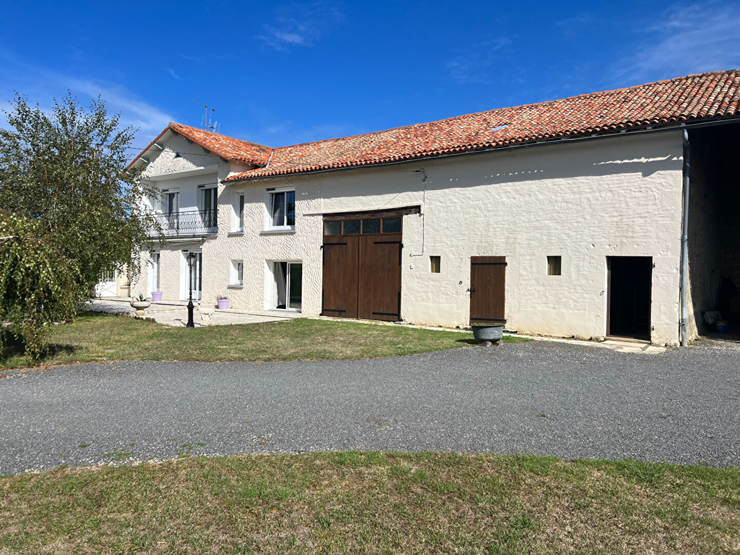 Maison 8 pièces 166 m² · à Savigne · 166 m² · 227 900 €