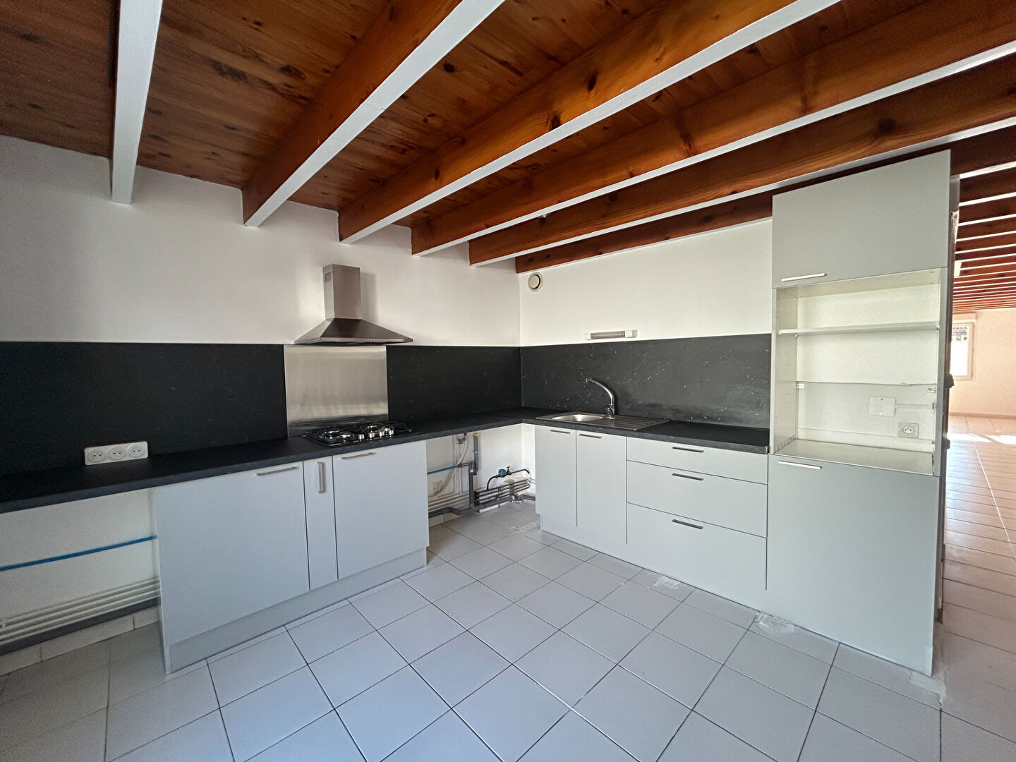Immeuble 1124 m² · à St Dizier · 1 124 m² · 750 750 €