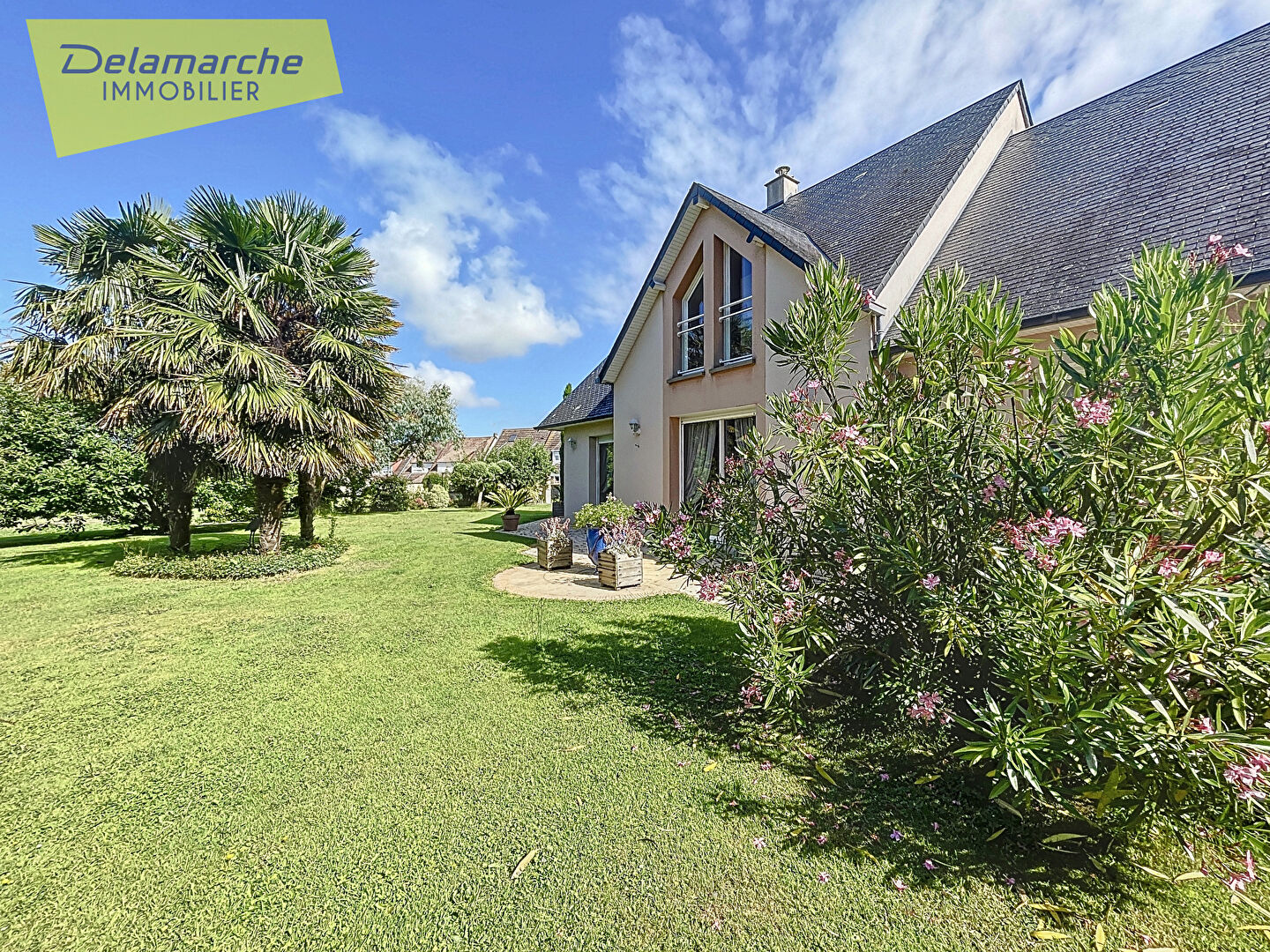 Maison 7 pièces 168 m² · à Brehal · 168 m² · 500 000 €
