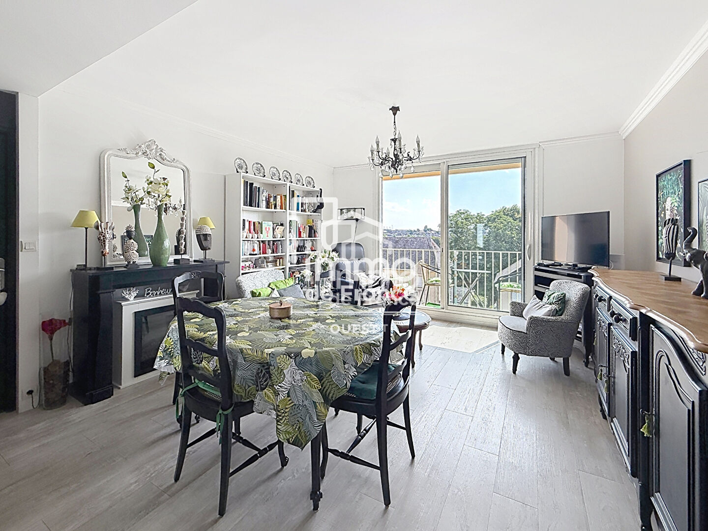 Appartement 5 pièces 87 m² · à Laval · 87 m² · 181 000 €