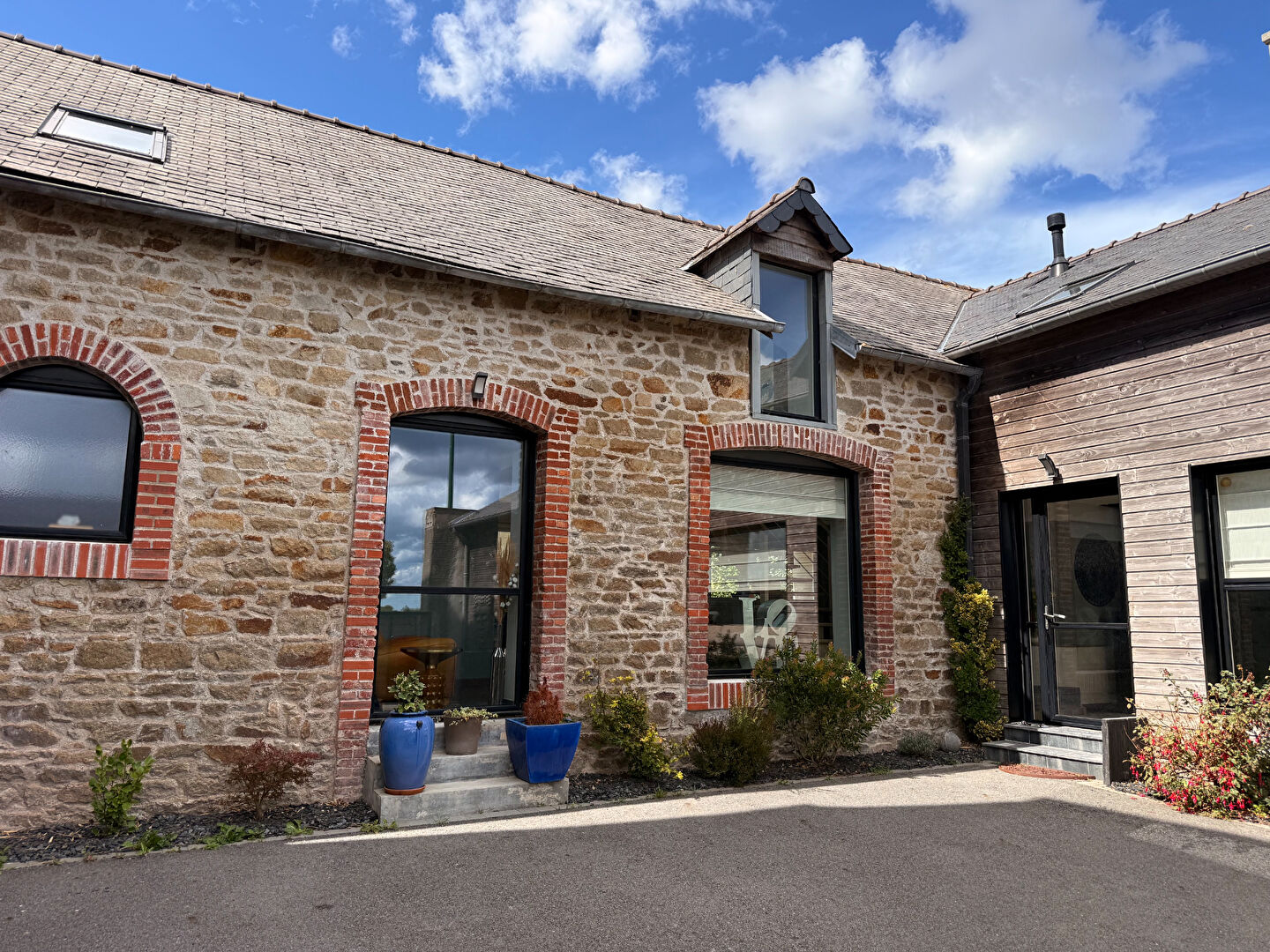Maison 7 pièces 214 m² · à St Pol de Leon · 214 m² · 535 000 €