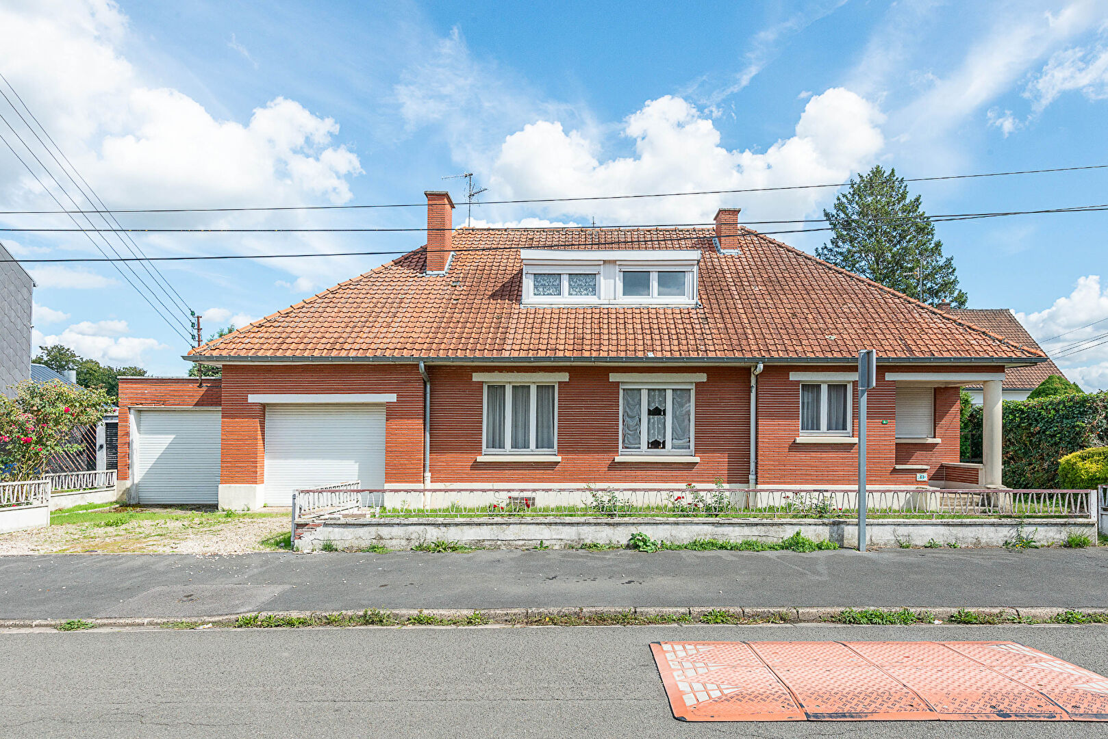 Maison 8 pièces 180 m² · à Onnaing · 180 m² · 251 500 €