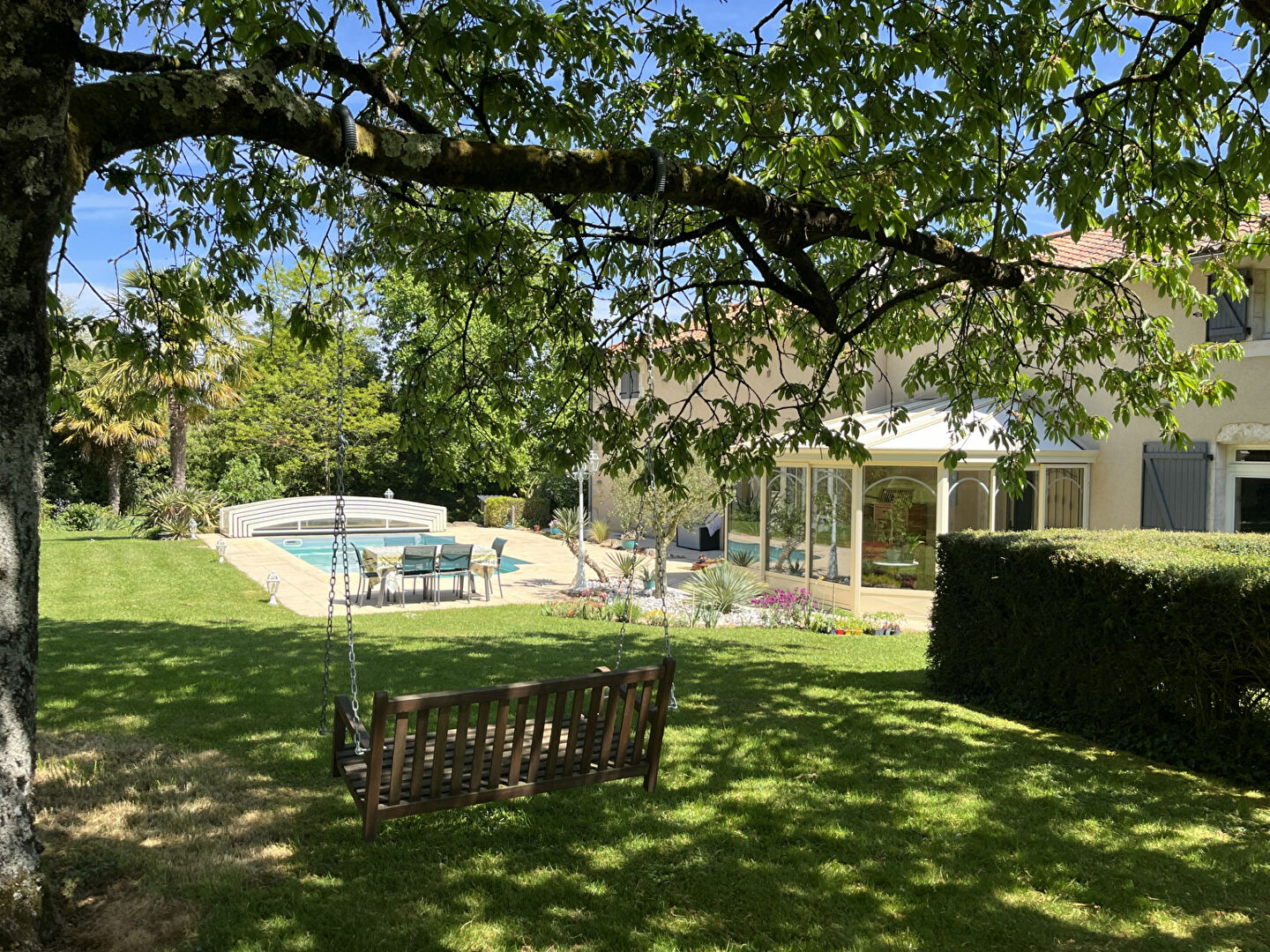 Maison 7 pièces 212 m² · à Rouille · 212 m² · 272 900 €