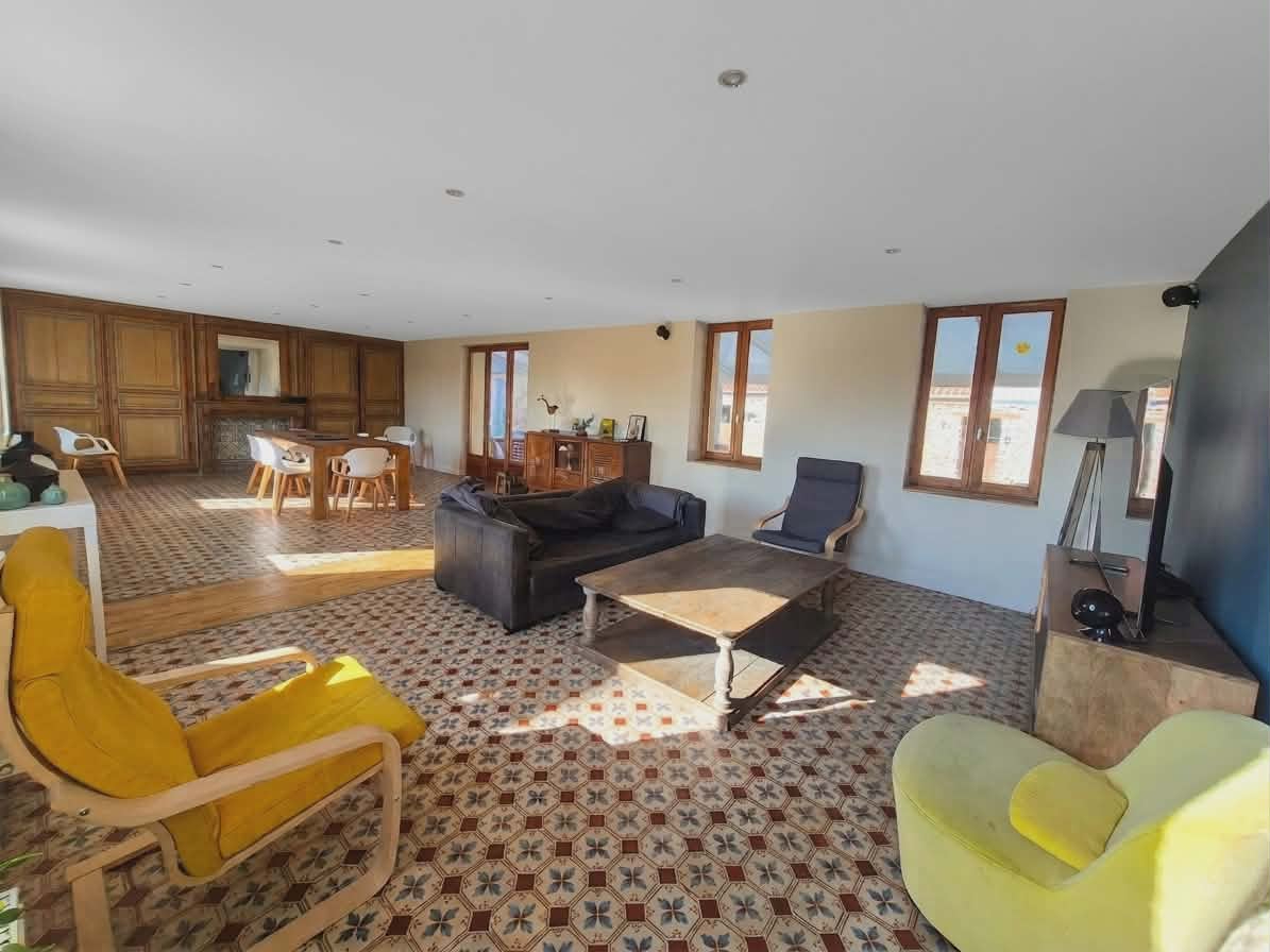 Maison 6 pièces 197 m² · à Manin · 197 m² · 279 000 €