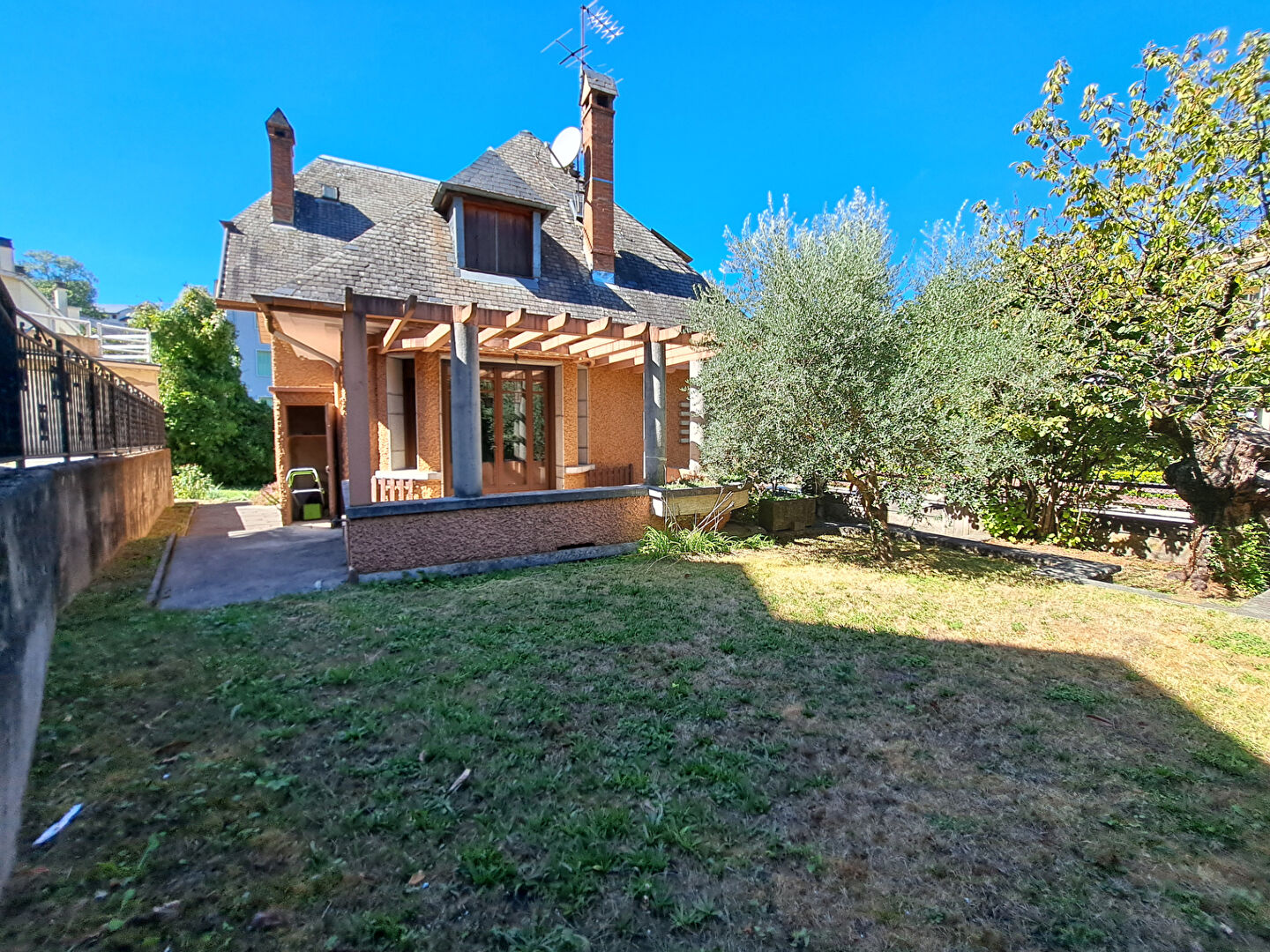 Maison 6 pièces 150 m² · à Chambery · 150 m² · 598 000 €