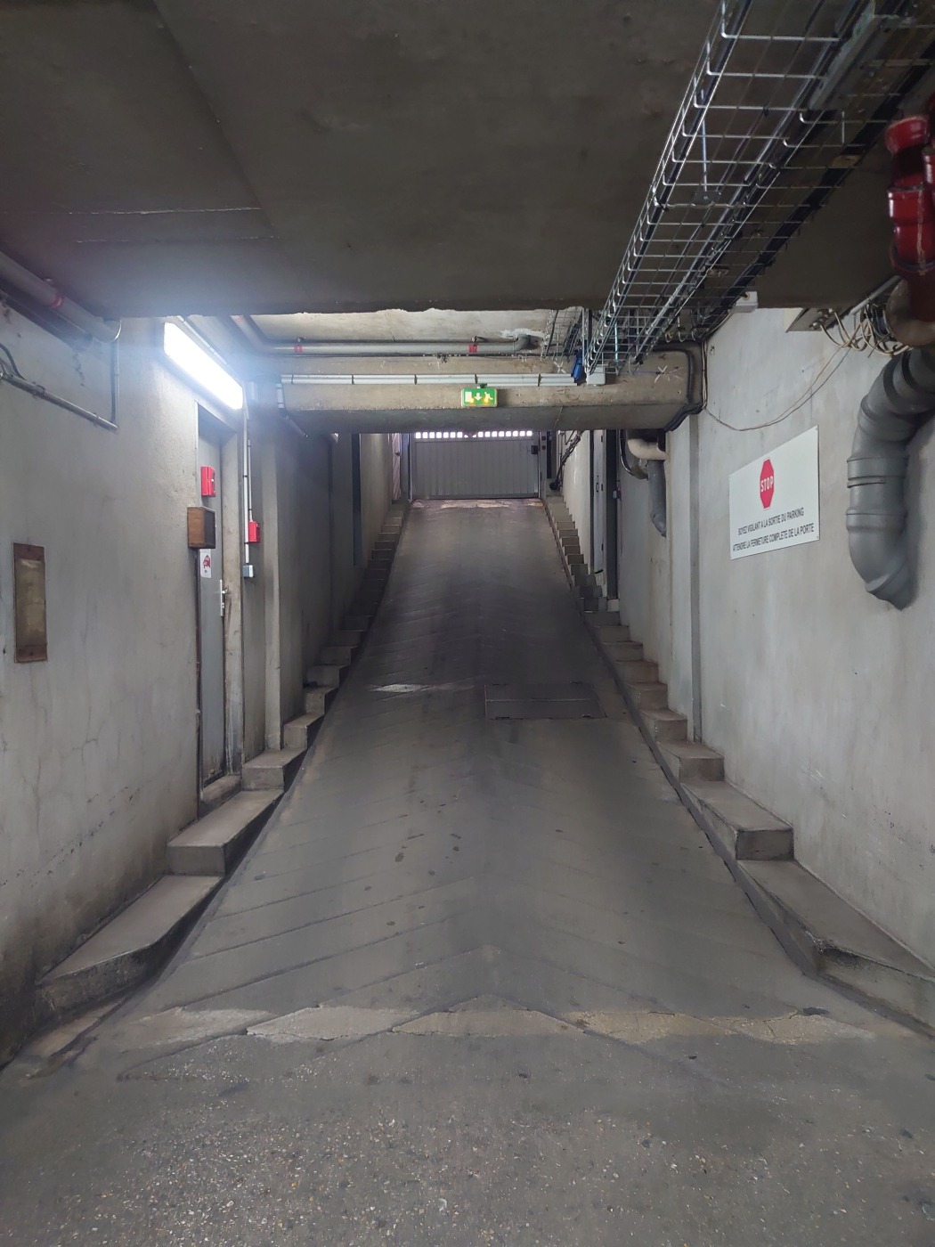 Location Parking PARIS 10ème - Vue 4