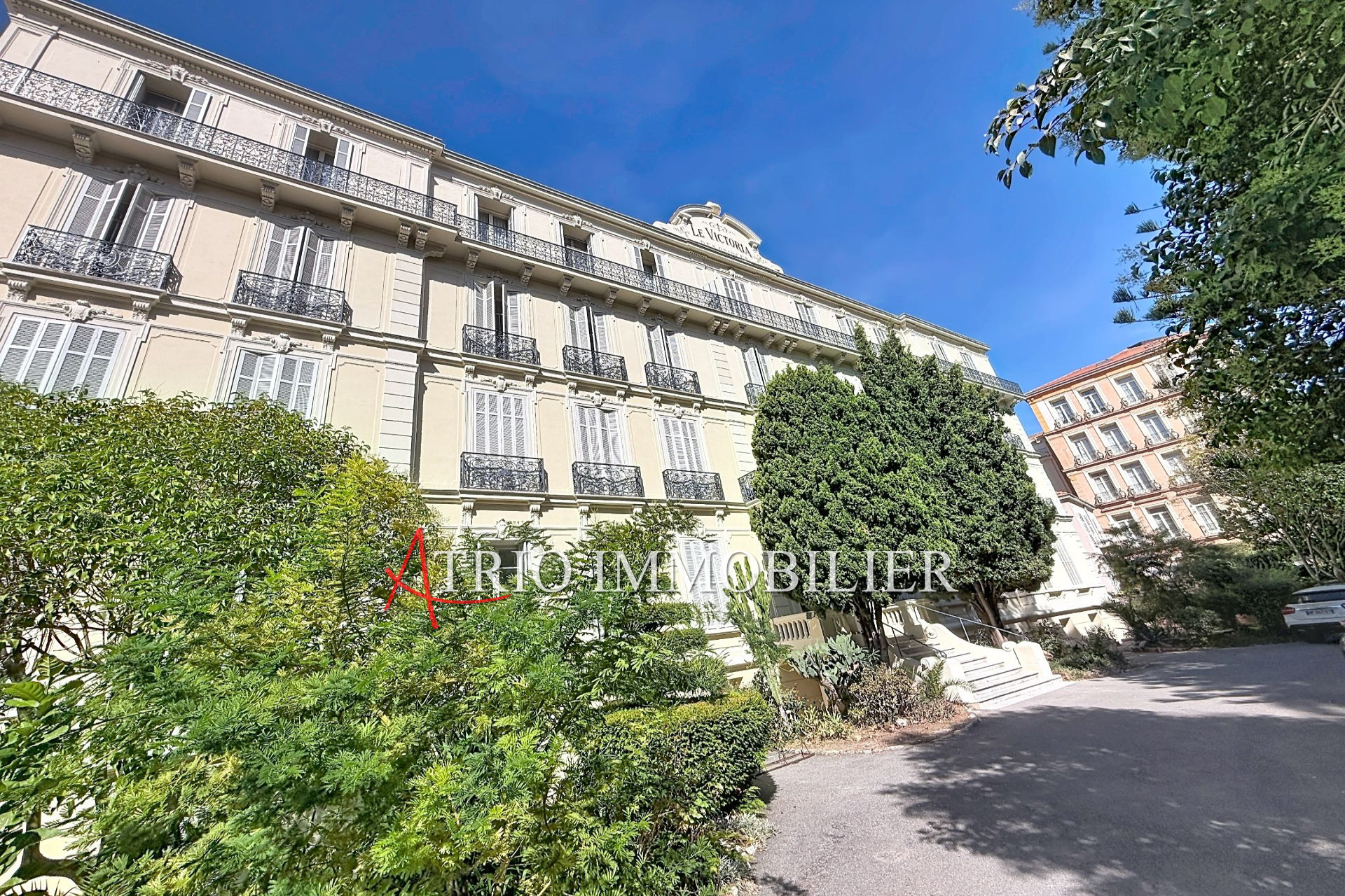 Appartement 7 pièces 217 m² · à Menton · 217 m² · 1 390 000 €