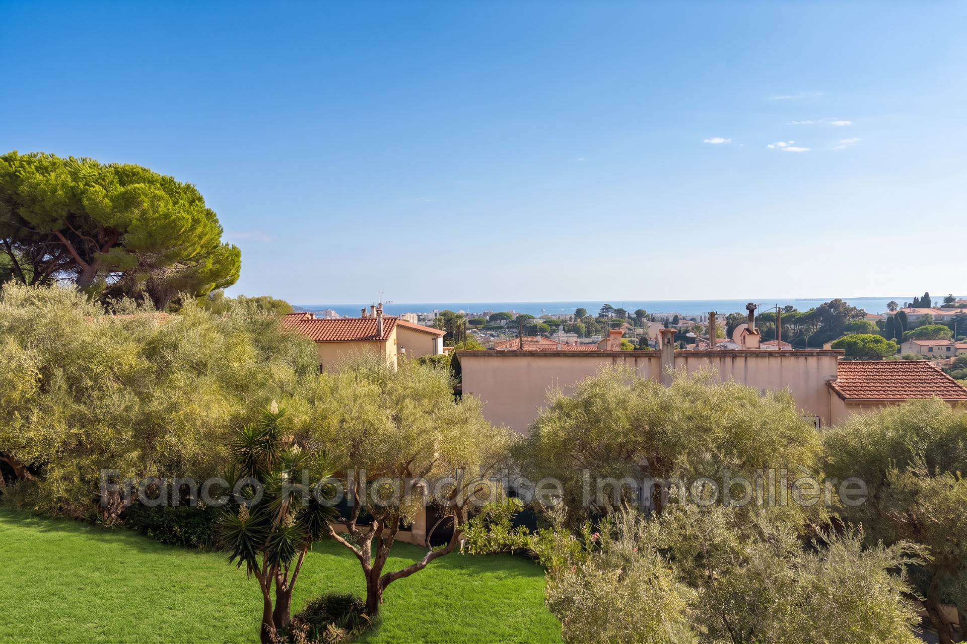 Appartement 3 pièces 58 m² · à Antibes · 58 m² · 349 000 €