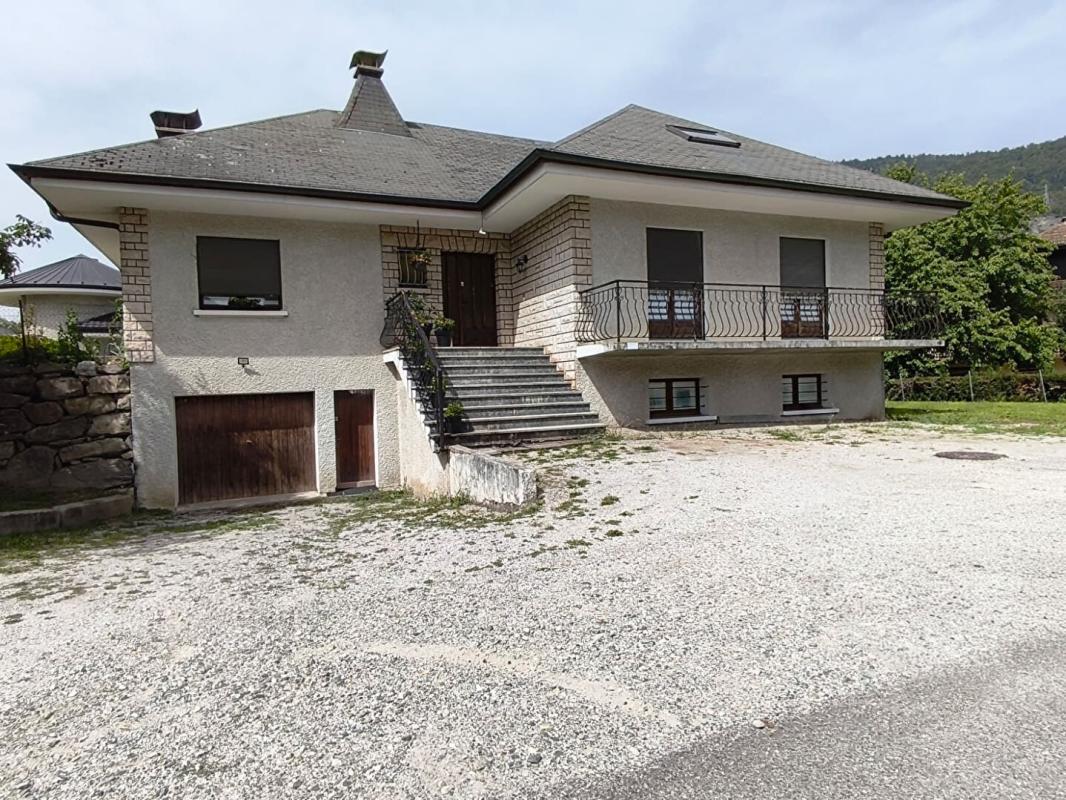 Maison 5 pièces 115 m² · à Thyez · 115 m² · 445 000 €