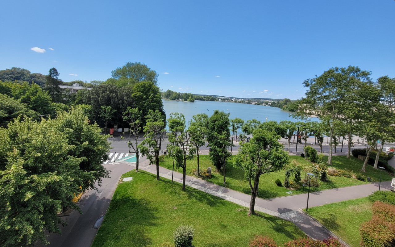 Appartement 5 pièces 124 m² · à Enghien les Bains · 124 m² · 995 000 €