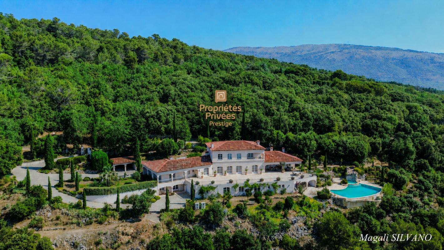 Maison 10 pièces 500 m² · à Cabris · 500 m² · 4 800 000 €