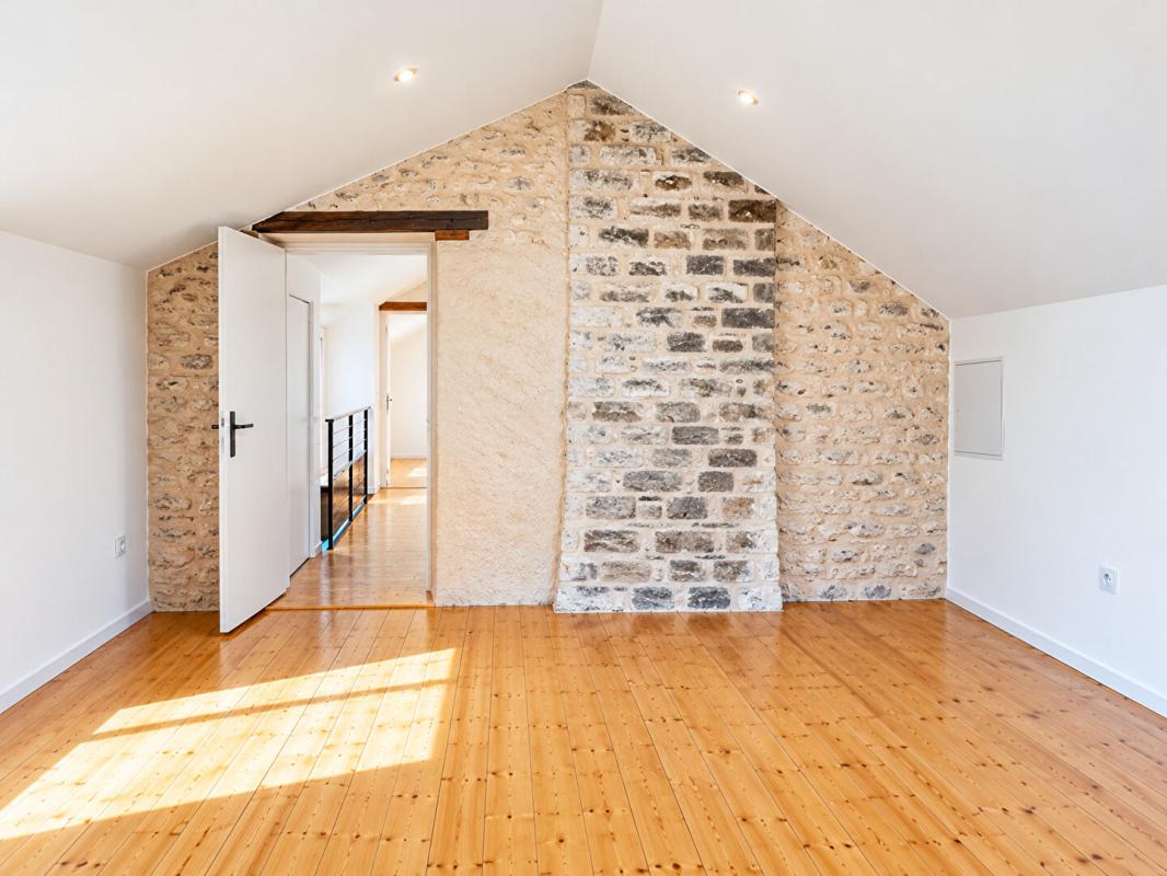 Maison 4 pièces 115 m² · à Vellexon Queutrey Et Vaudey · 115 m² · 164 000 €