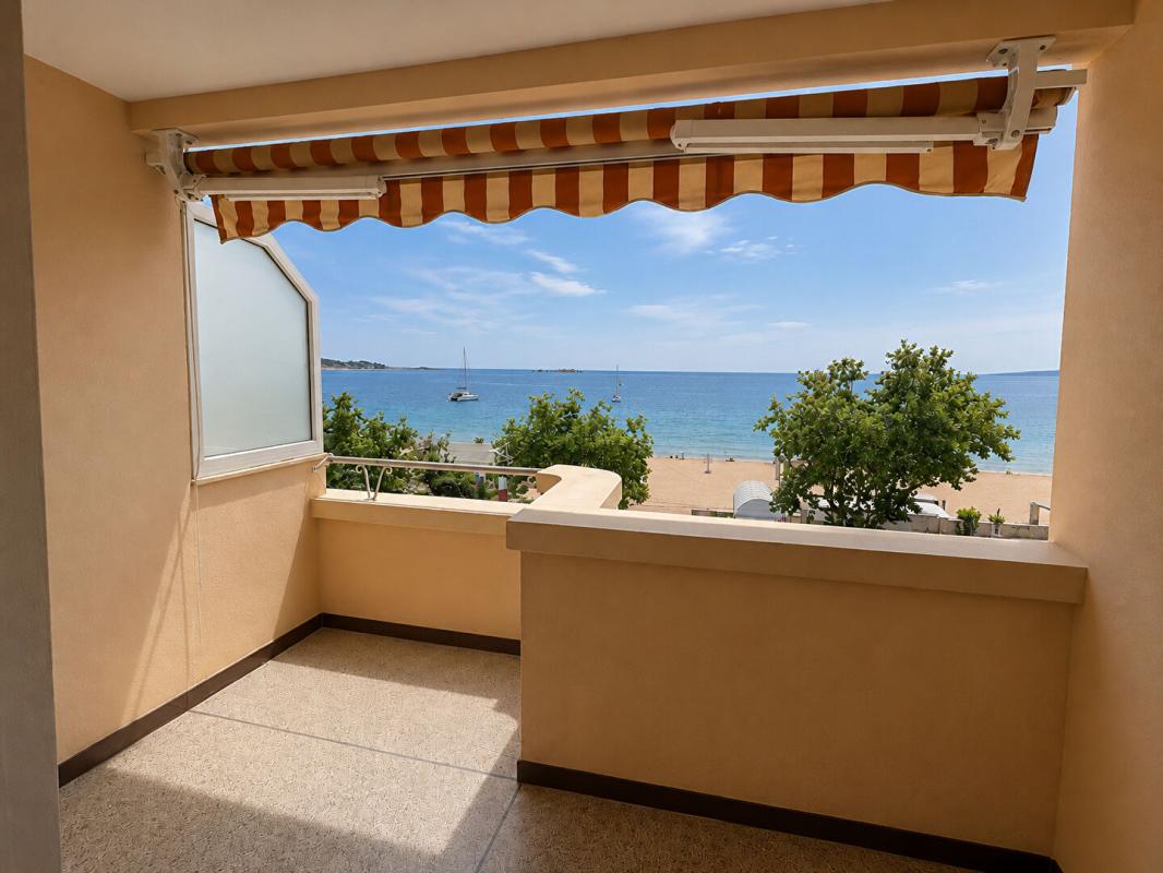 Appartement 2 pièces 44 m² · à Frejus · 44 m² · 283 900 €