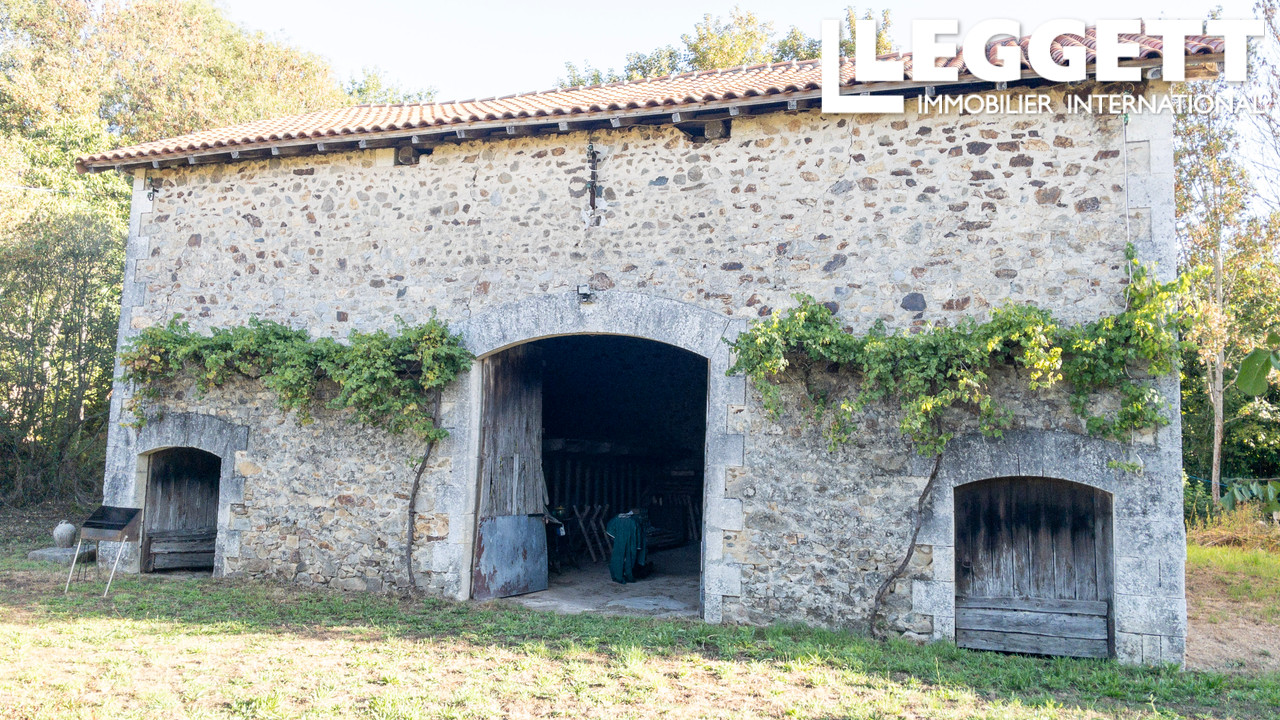 Maison 3 pièces 76 m² · à Maisonnais sur Tardoire · 76 m² · 77 000 €