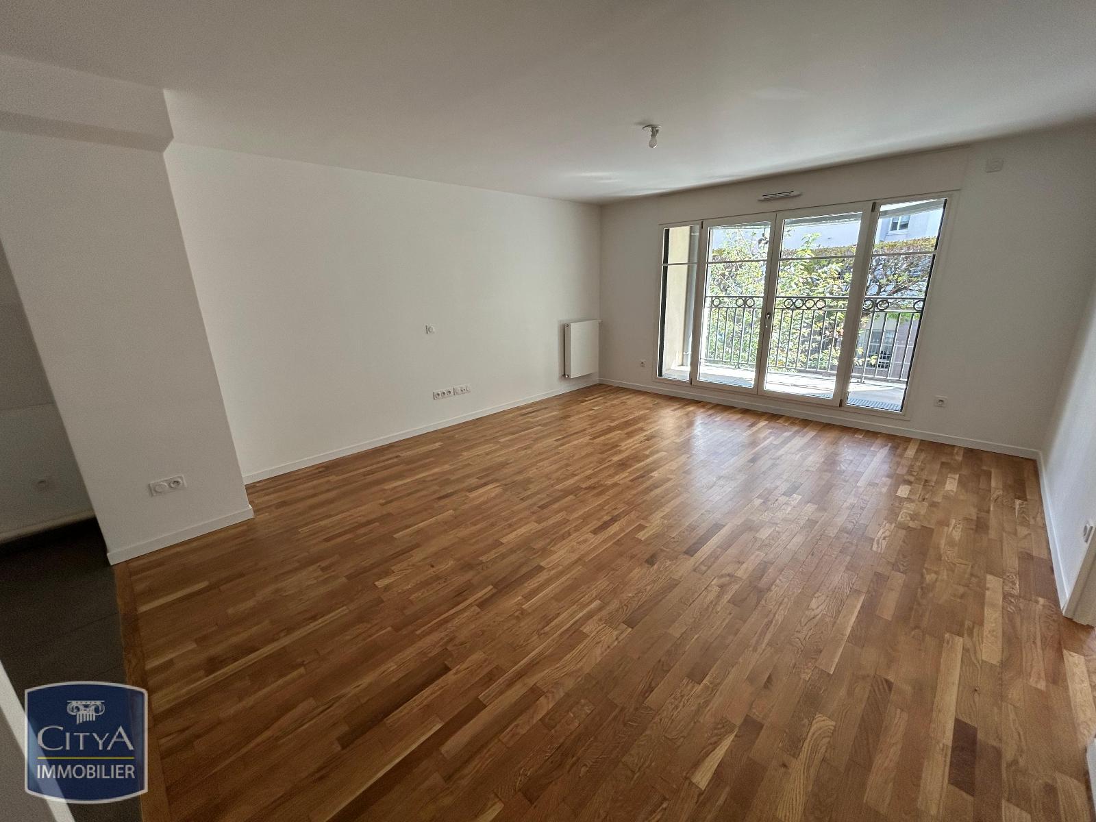 Appartement – PUTEAUX HAUTS-DE-SEINE ILE-DE-FRANCE - Vue 2
