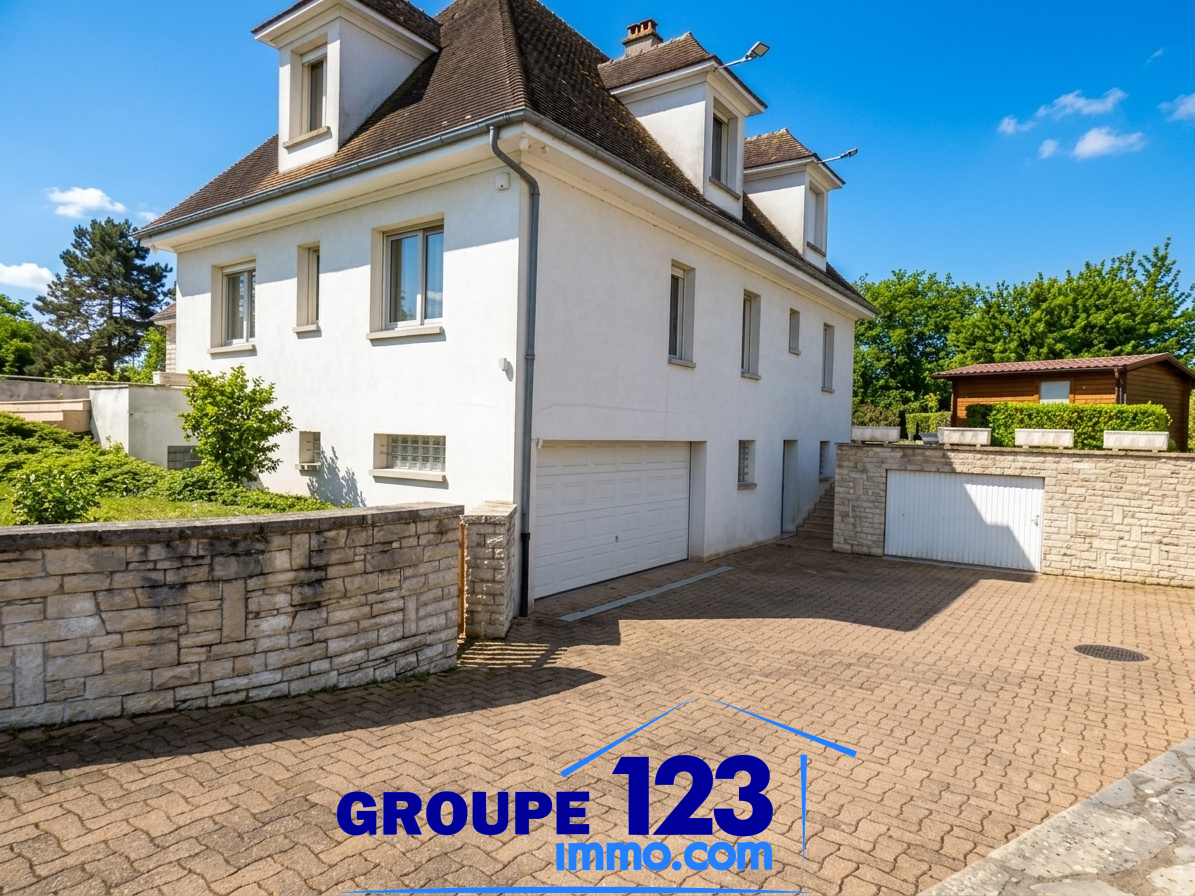 Maison 9 pièces 435 m² · à Ormoy · 435 m² · 499 900 €