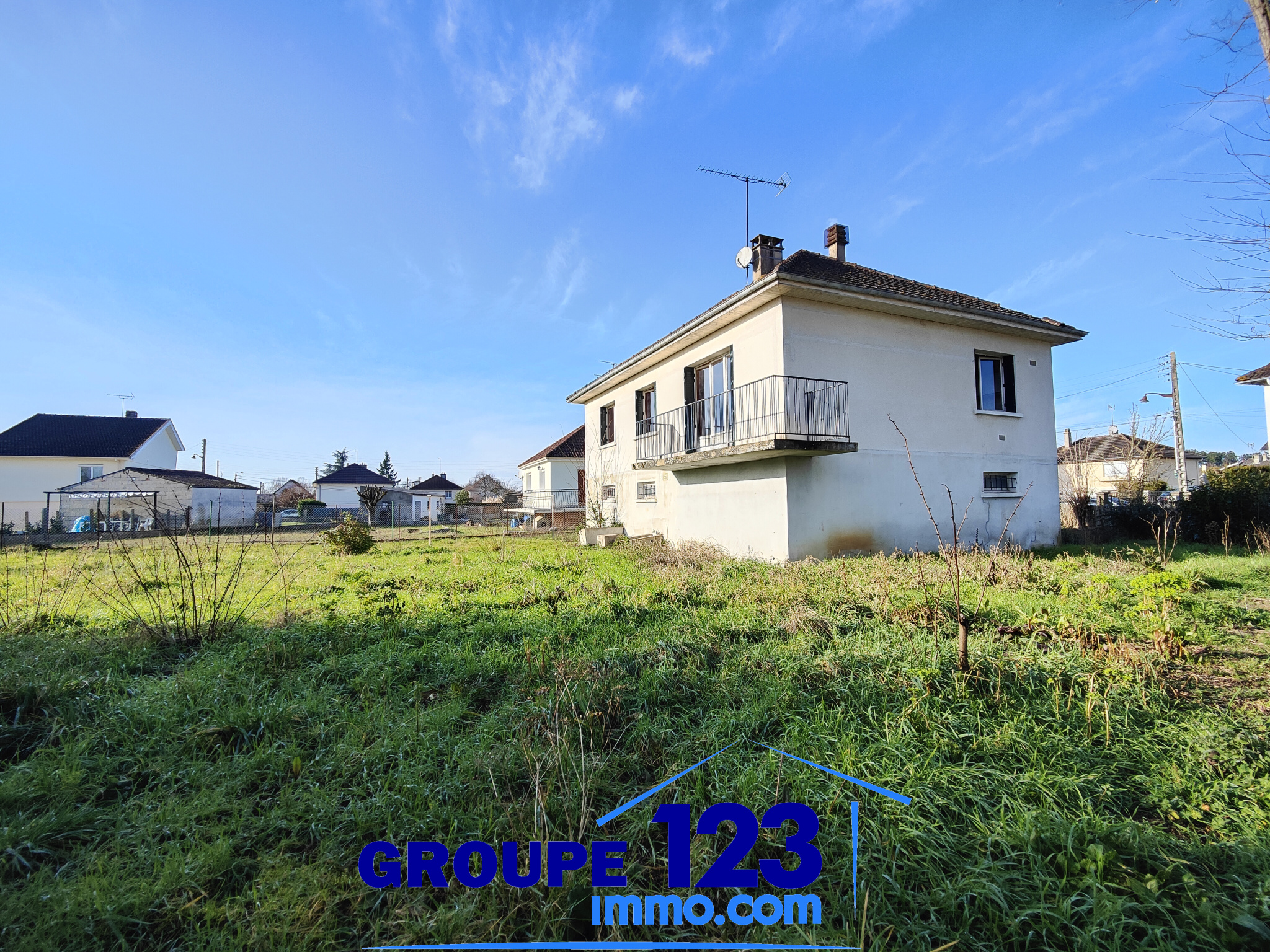 Maison 4 pièces 84 m² · à Charmoy · 84 m² · 89 000 €