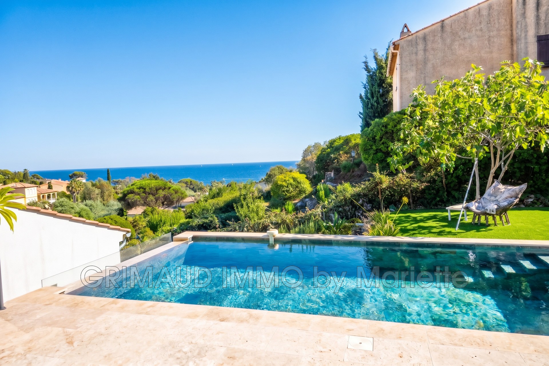 Maison 5 pièces 160 m² · à Les Issambres · 160 m² · 998 000 €