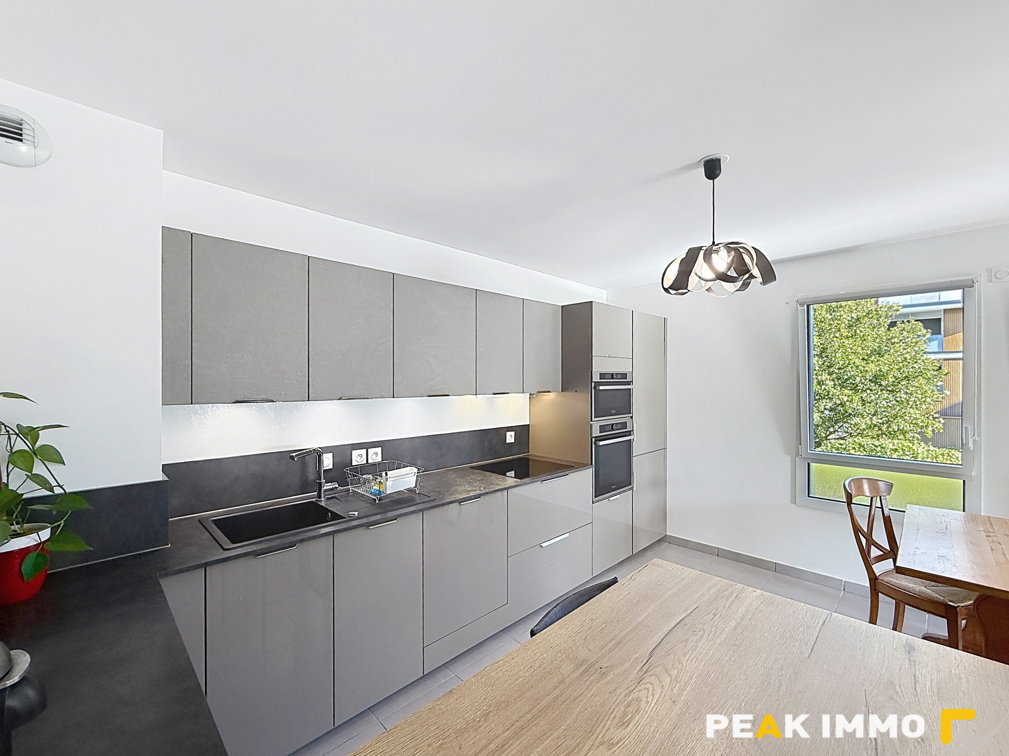 Appartement 3 pièces 76 m² · à Annecy · 76 m² · 485 000 €