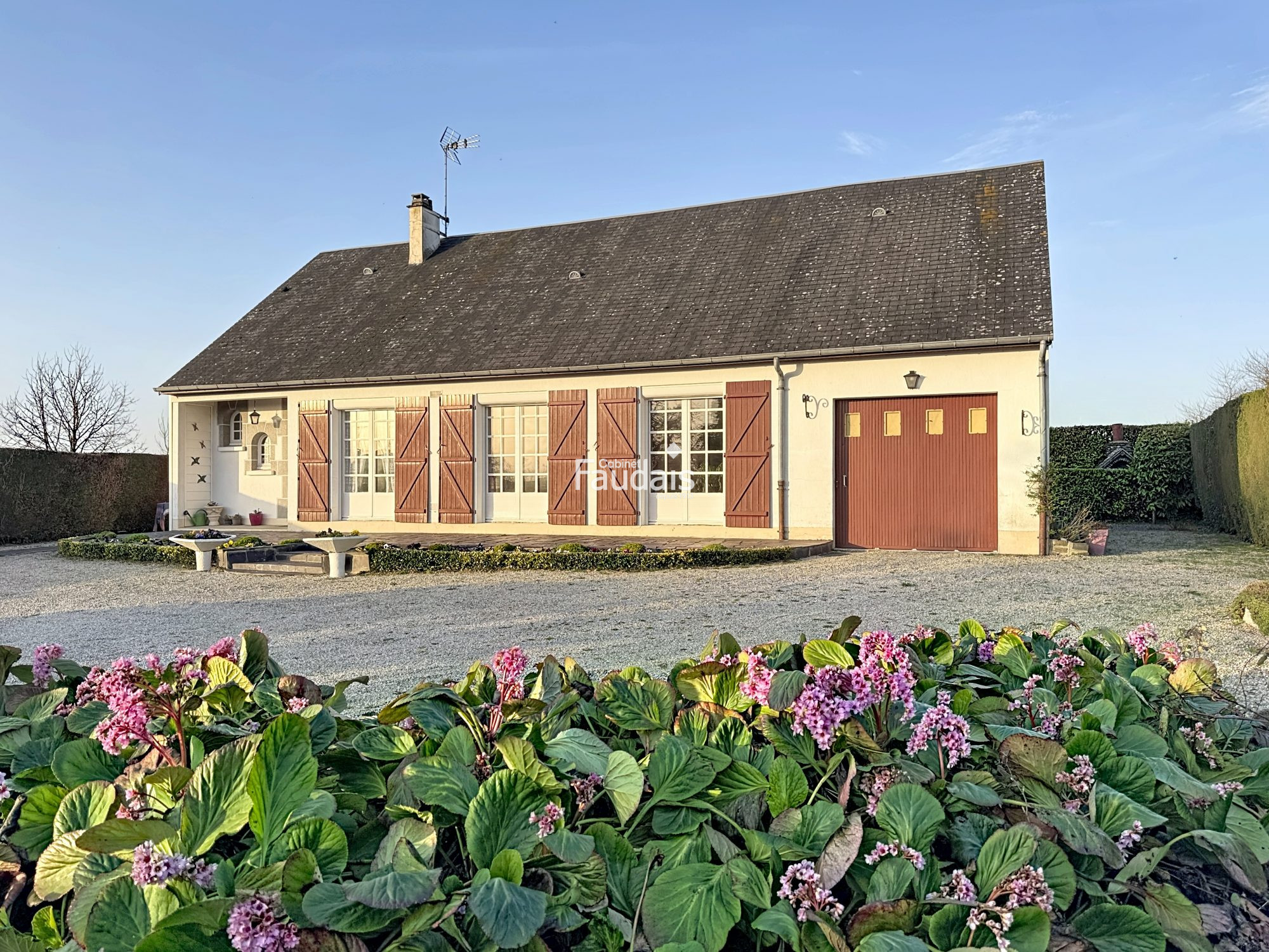 Maison 5 pièces 97 m² · à La Barre-de-Semilly · 97 m² · 169 000 €