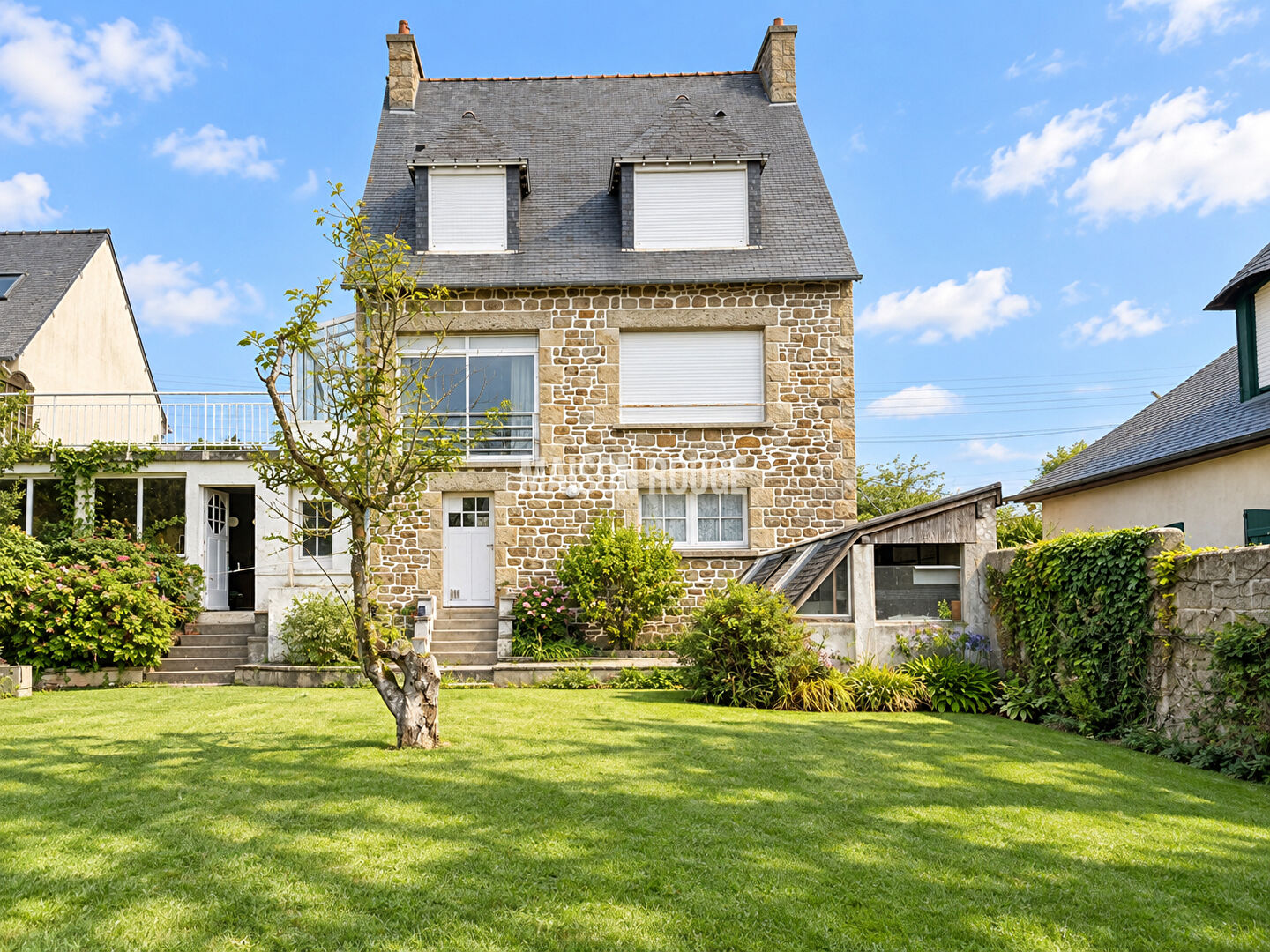 Maison 5 pièces 117 m² · à St Malo · 117 m² · 911 760 €