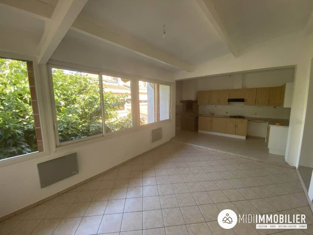 Appartement 3 pièces 84 m² · à Carmaux · 84 m² · 533 €/mois