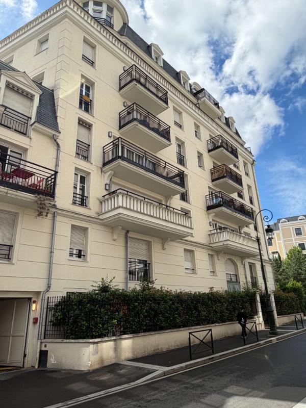 Appartement 3 pièces 60 m² · à Puteaux · 60 m² · 546 000 €