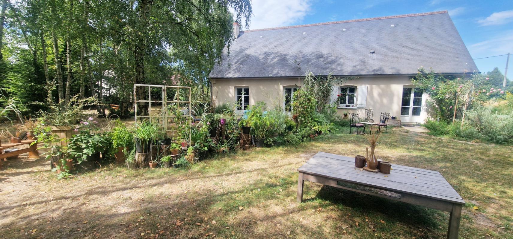 Maison 8 pièces 175 m² · à St Georges sur Cher · 175 m² · 270 400 €