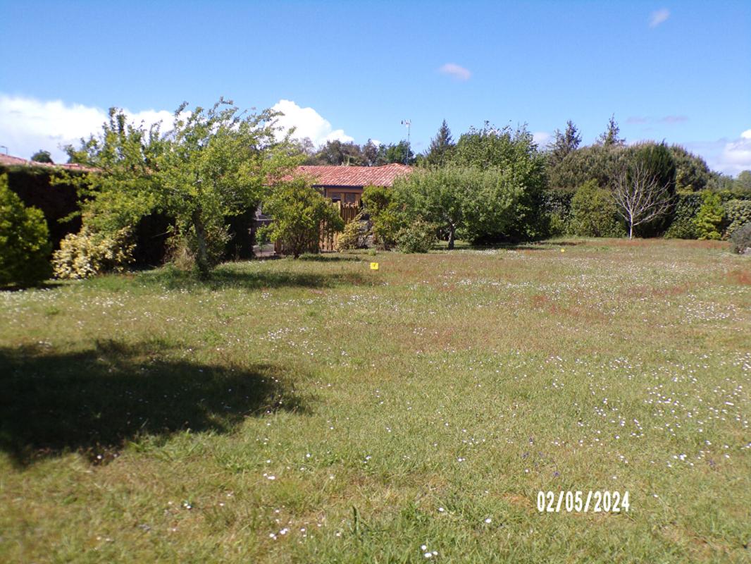 Terrain 1133 m² · à Soustons · 1 133 m² · 225 000 €