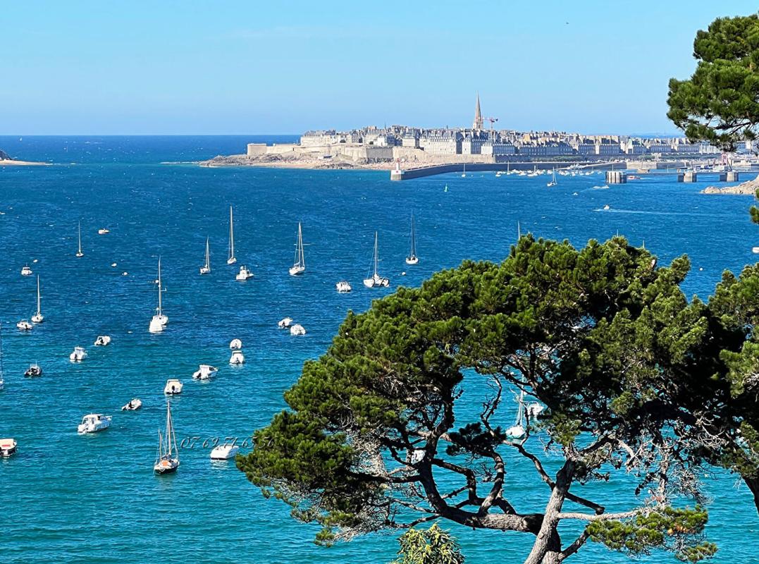 Appartement 2 pièces 45 m² · à Dinard · 45 m² · 343 100 €
