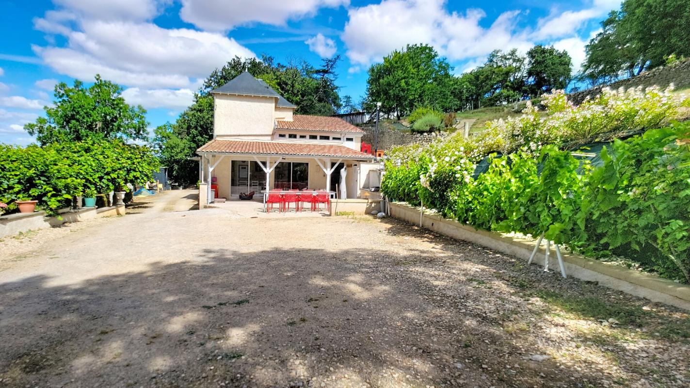 Maison 9 pièces 186 m² · à Chauvigny · 186 m² · 345 000 €