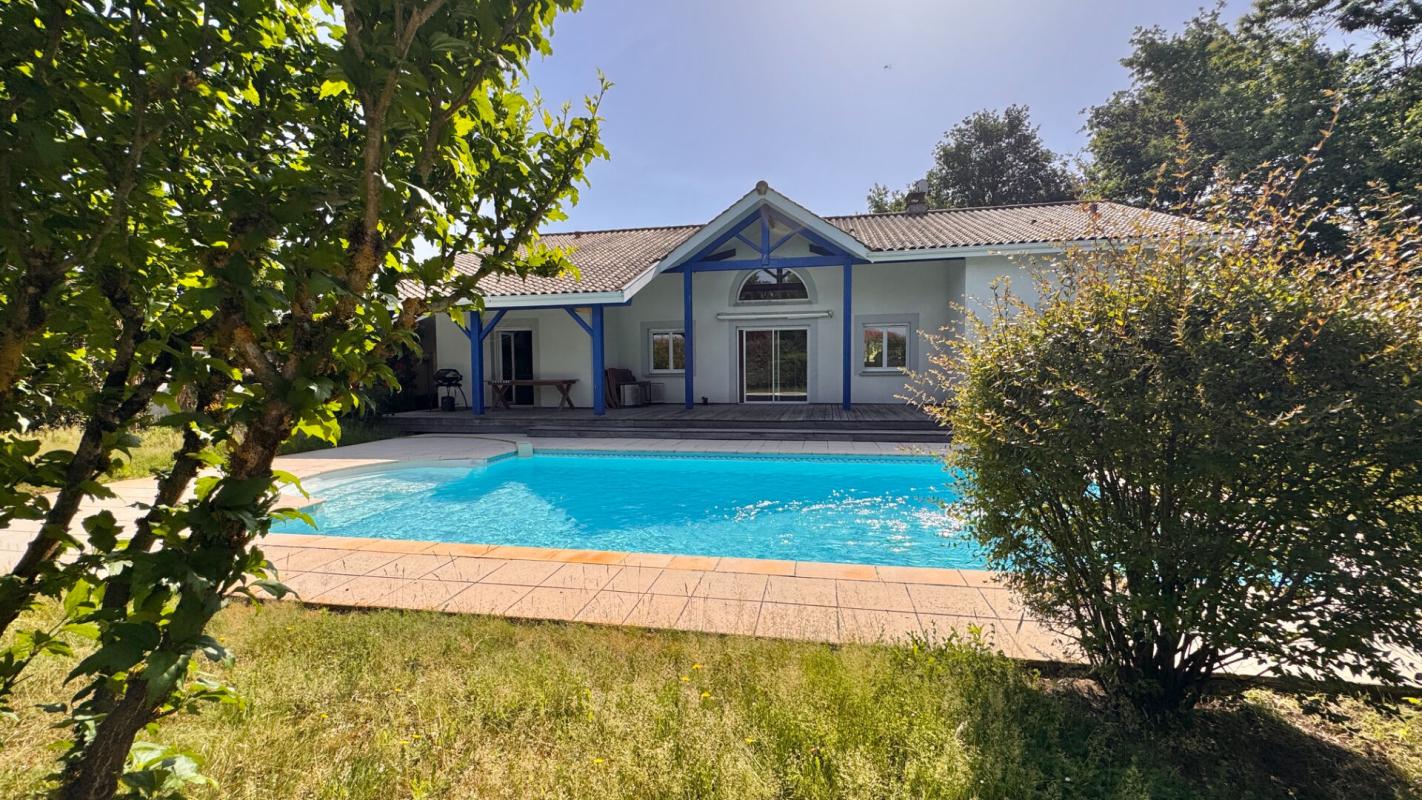 Maison 6 pièces 163 m² · à Lege Cap Ferret · 163 m² · 735 000 €