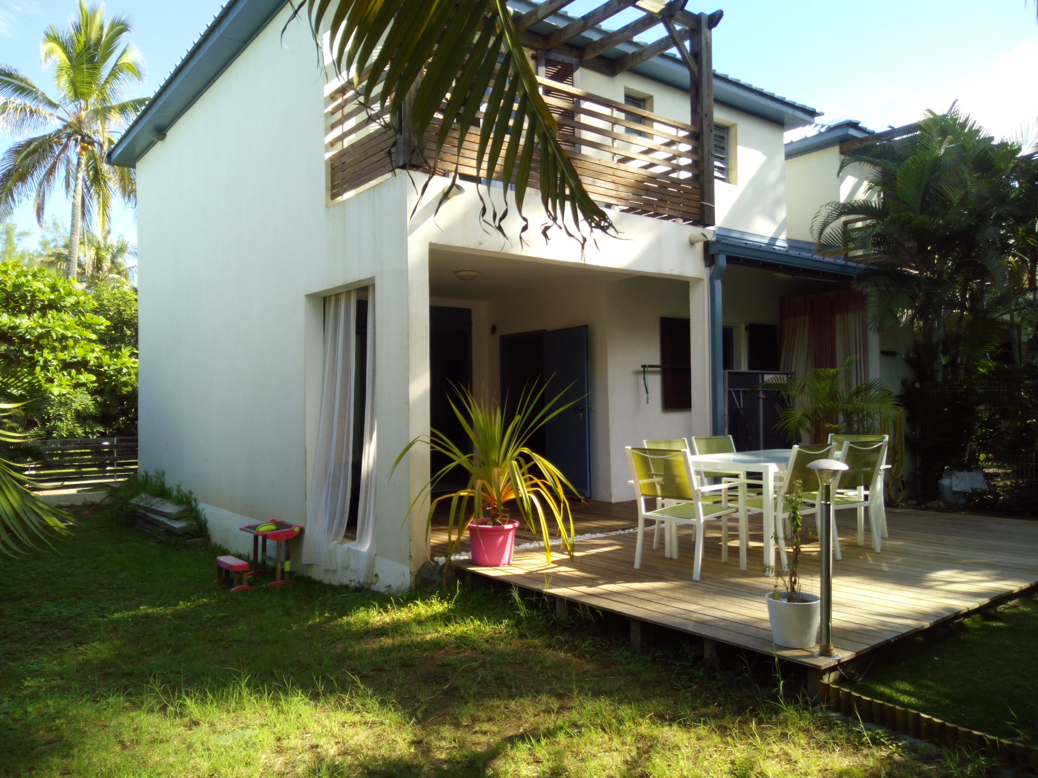 Maison 5 pièces 104 m² · à St Paul · 104 m² · 850 000 €
