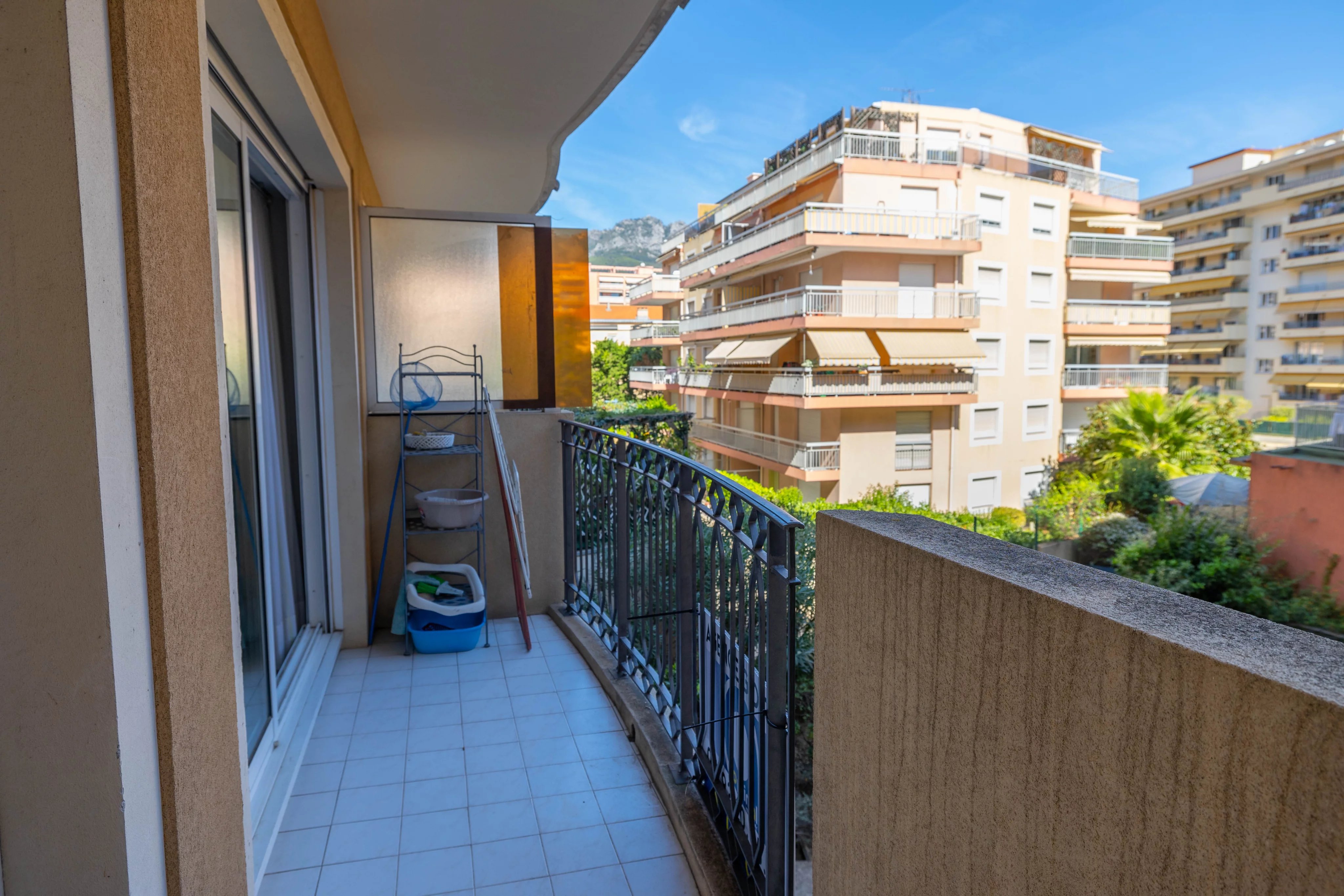 Appartement 3 pièces 45 m² · à Menton · 45 m² · 250 000 €