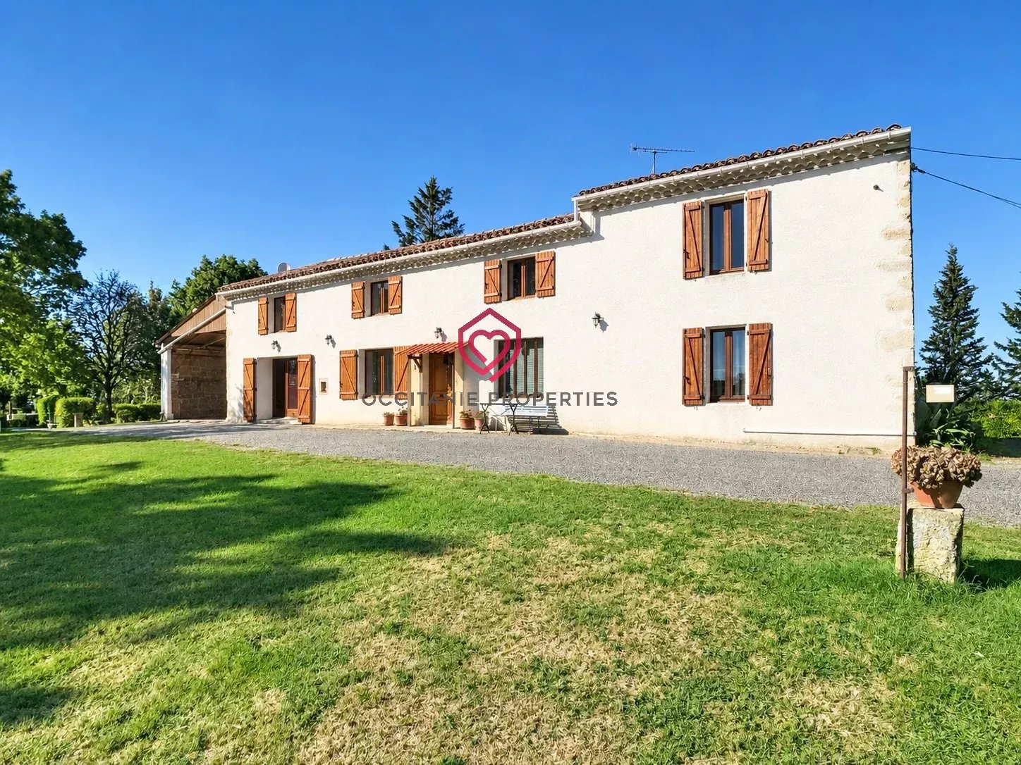 Maison 10 pièces 315 m² · à Salles sur L Hers · 315 m² · 384 000 €