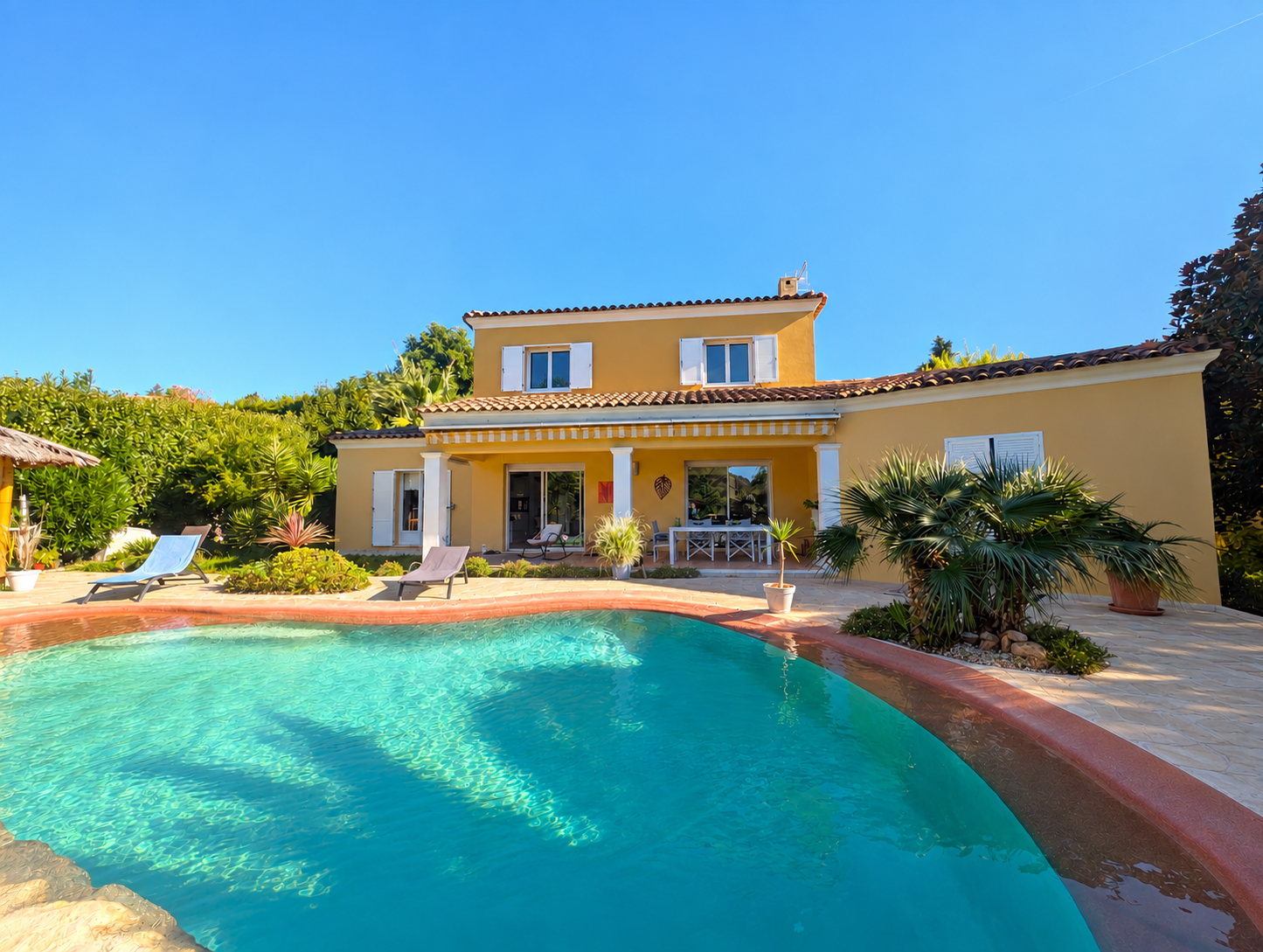 Maison 6 pièces 147 m² · à Vence · 147 m² · 845 000 €