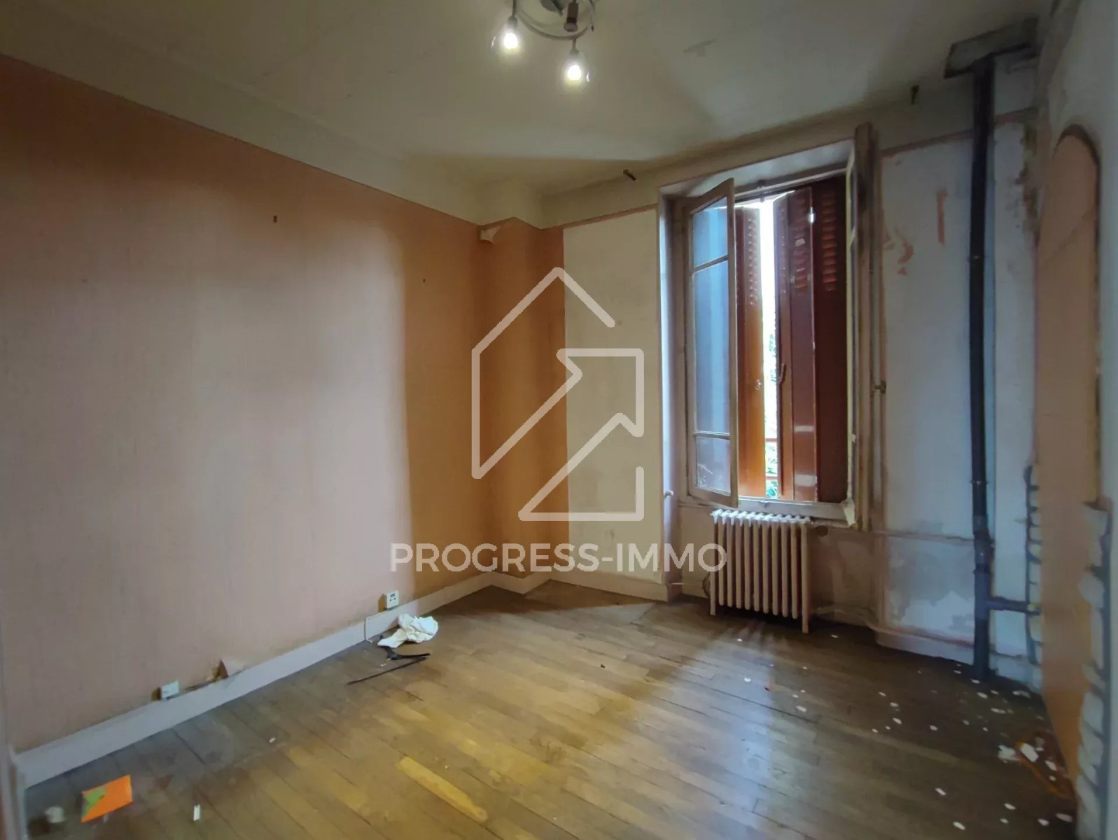 Maison 5 pièces 90 m² · à St Maur des Fosses · 90 m² · 545 000 €