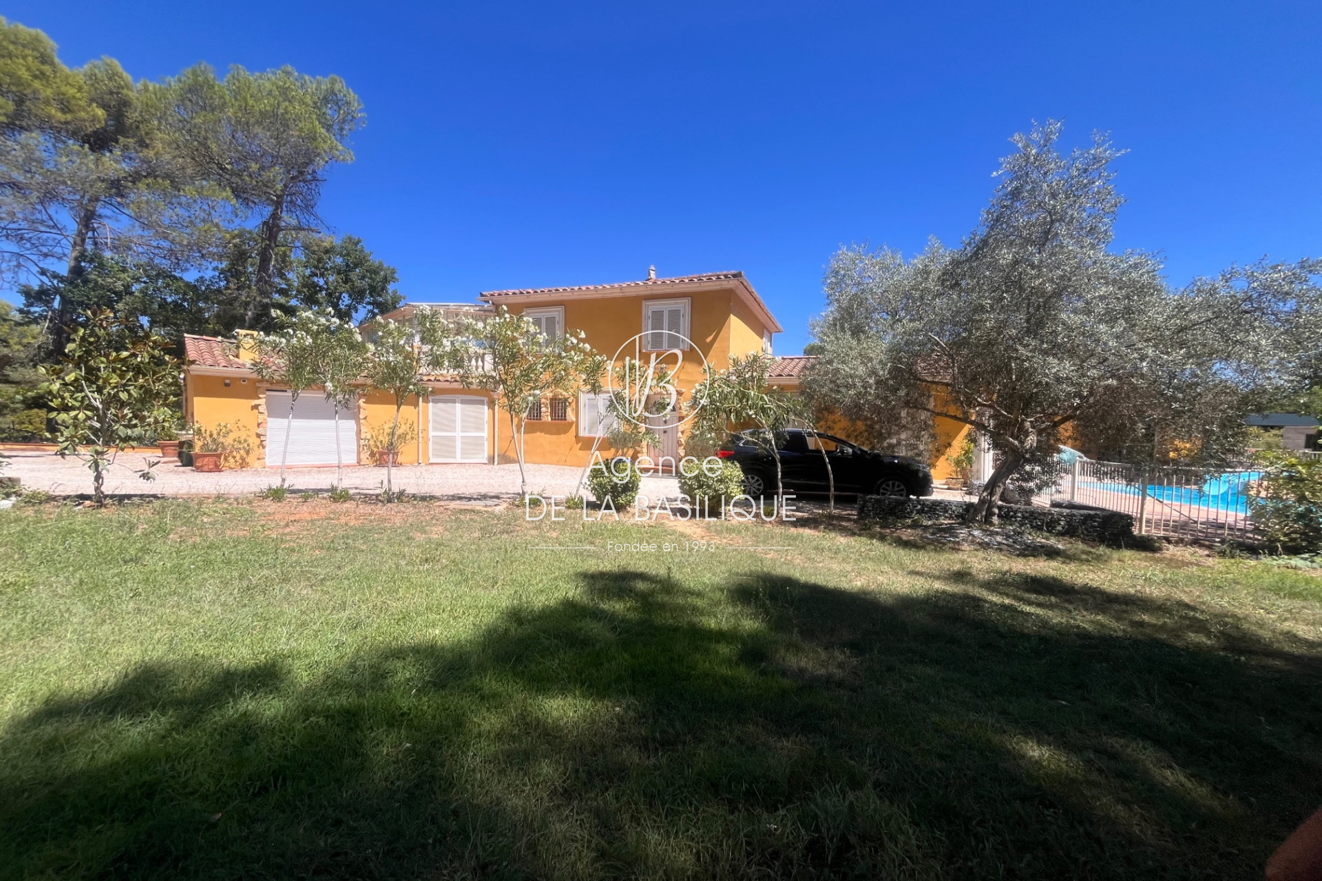 Maison 5 pièces 162 m² · à St Maximin la Ste Baume · 162 m² · 735 000 €