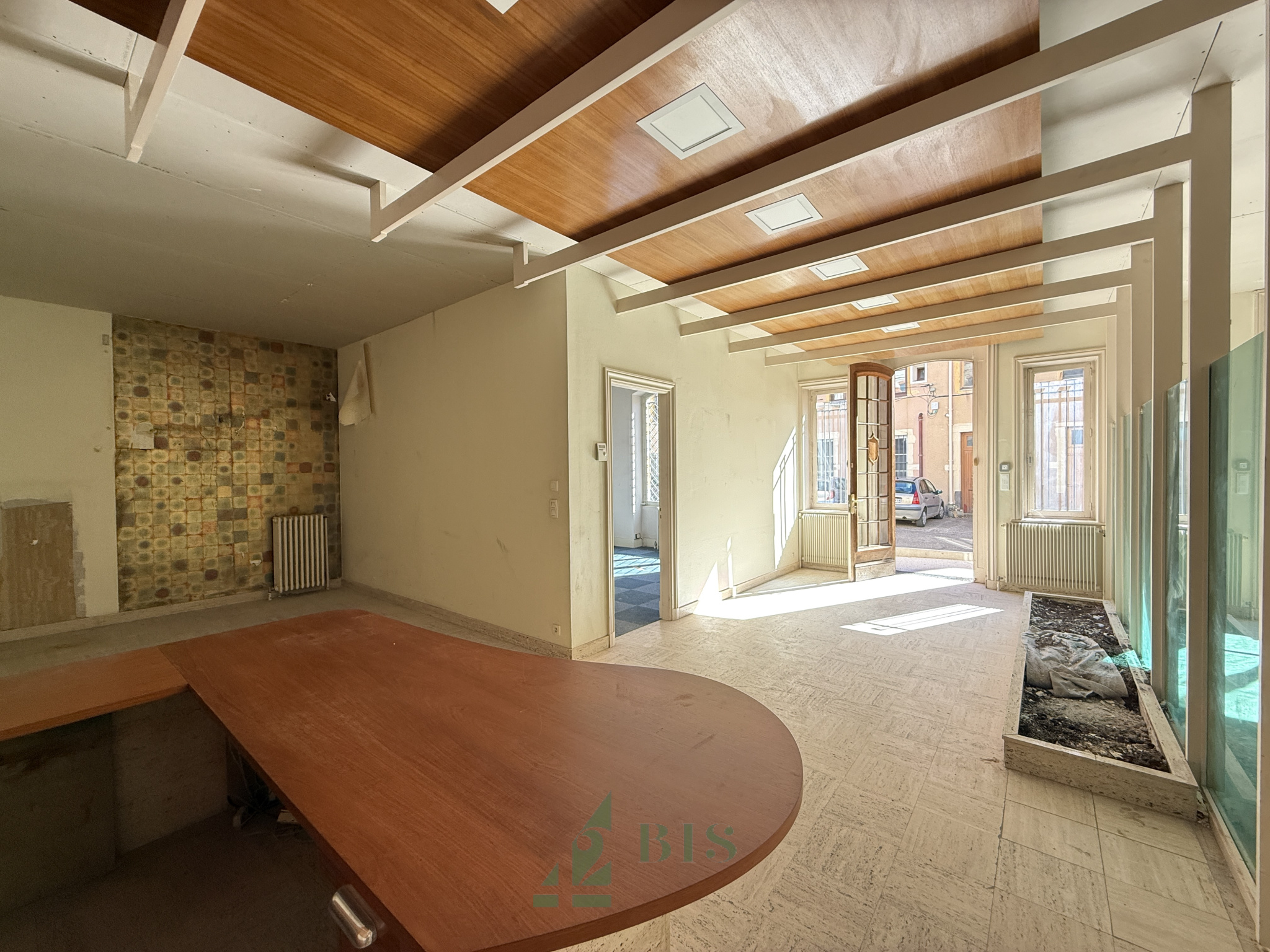 Local commercial 125 m² · à Roanne · 125 m² · 1 020 €/mois